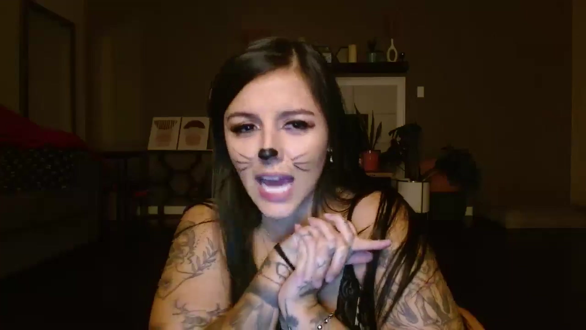 Gallery image thumbnail from Vanessawildly's myfreecams stream on, 10/25/2025, 02:41 image 8 of 20