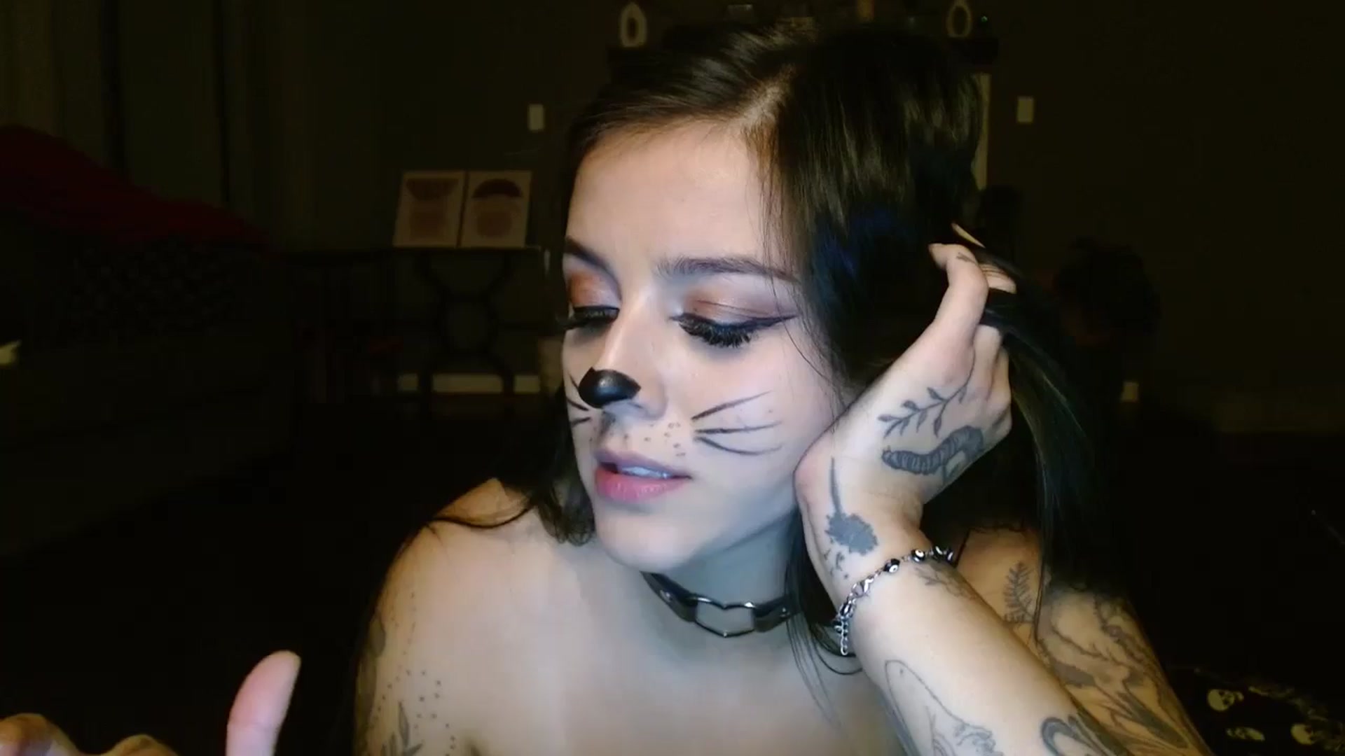 Gallery image thumbnail from Vanessawildly's myfreecams stream on, 10/25/2025, 04:31 image 19 of 20