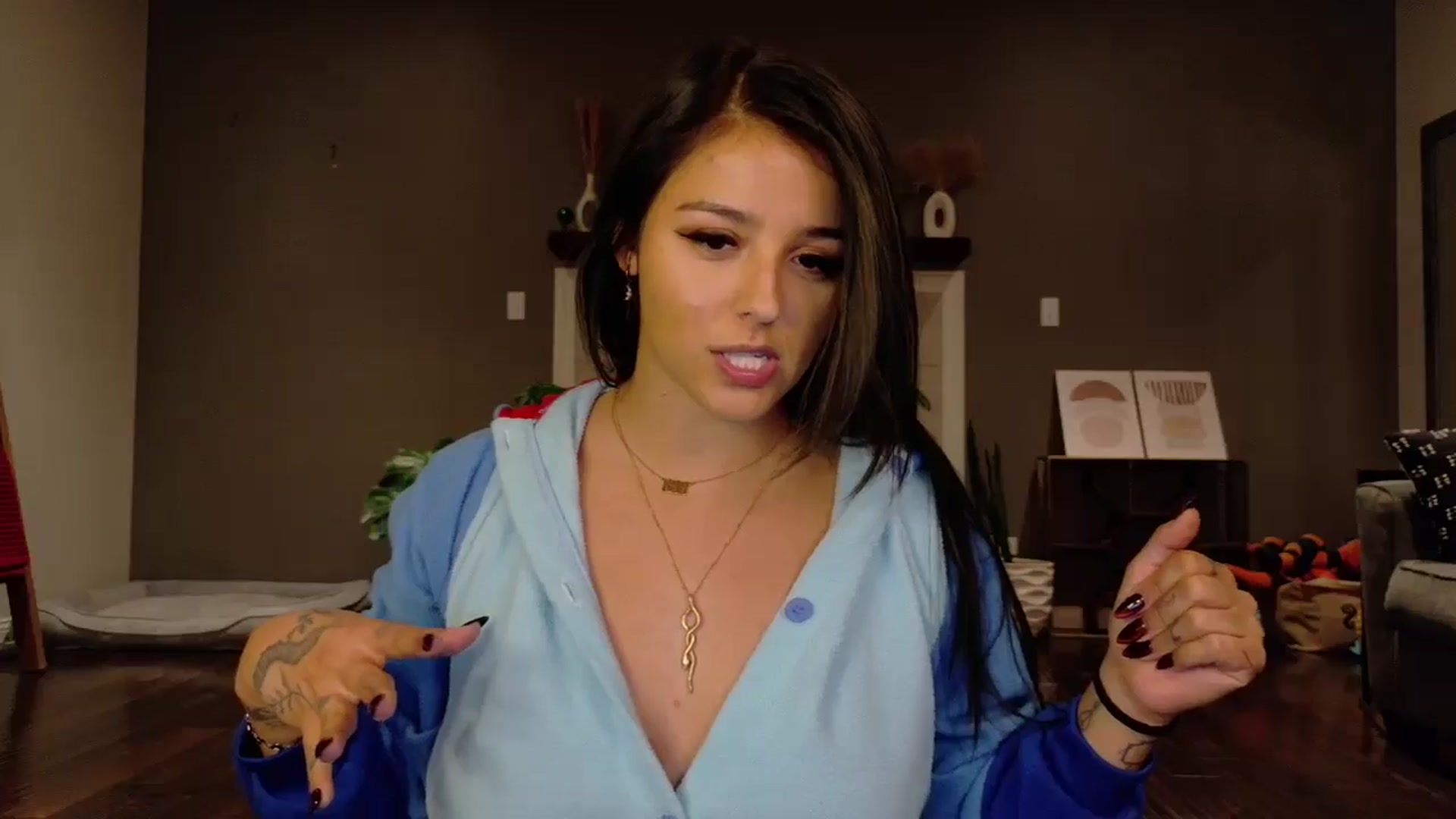 Gallery image thumbnail from Vanessawildly's myfreecams stream on, 10/29/2025, 04:17 image 11 of 20