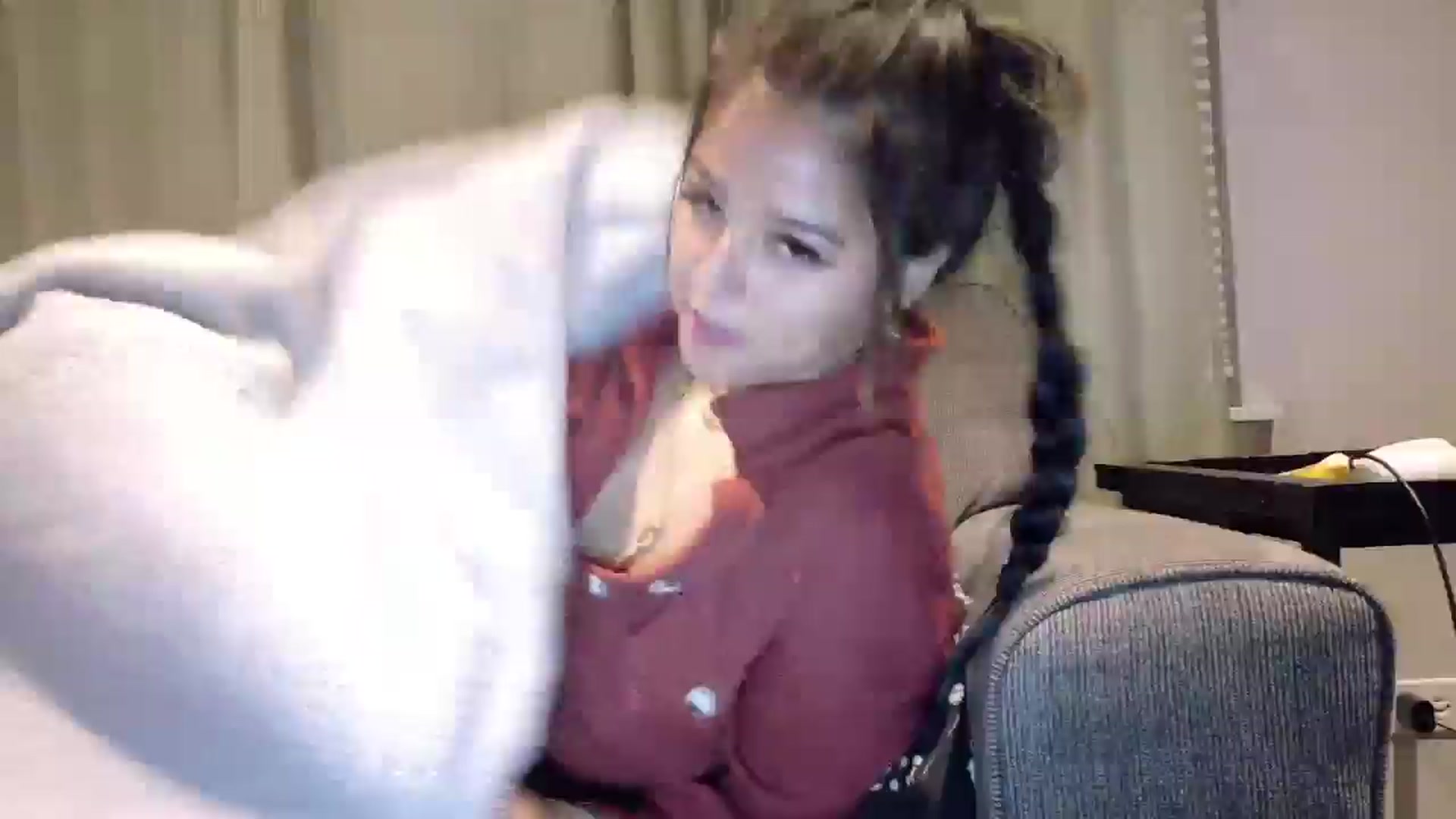 Gallery image thumbnail from Vanessawildly's myfreecams stream on, 11/01/2025, 07:36 image 6 of 20