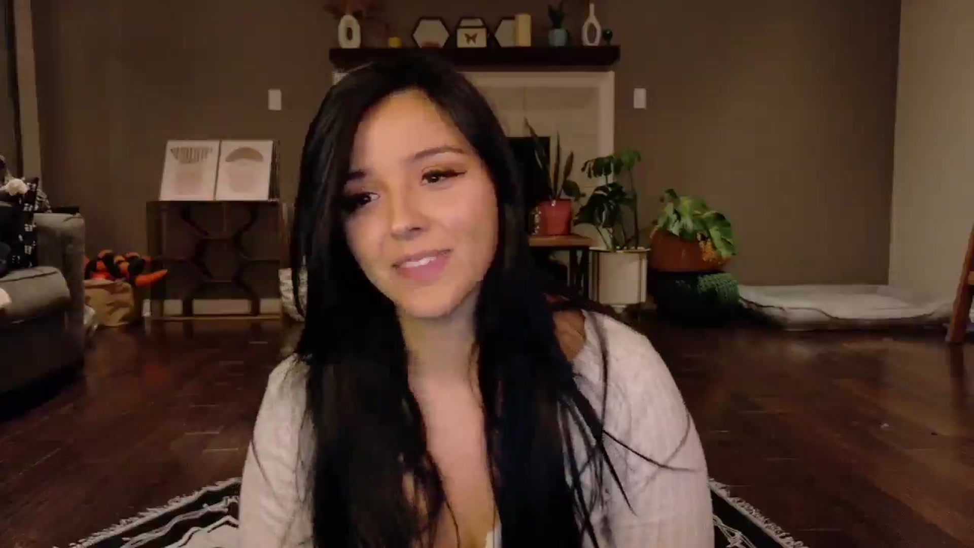Gallery image thumbnail from Vanessawildly's myfreecams stream on, 11/04/2025, 06:11 image 3 of 20