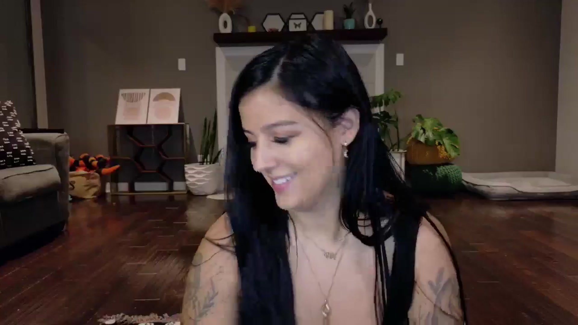 Gallery image thumbnail from Vanessawildly's myfreecams stream on, 11/07/2025, 04:51 image 19 of 20