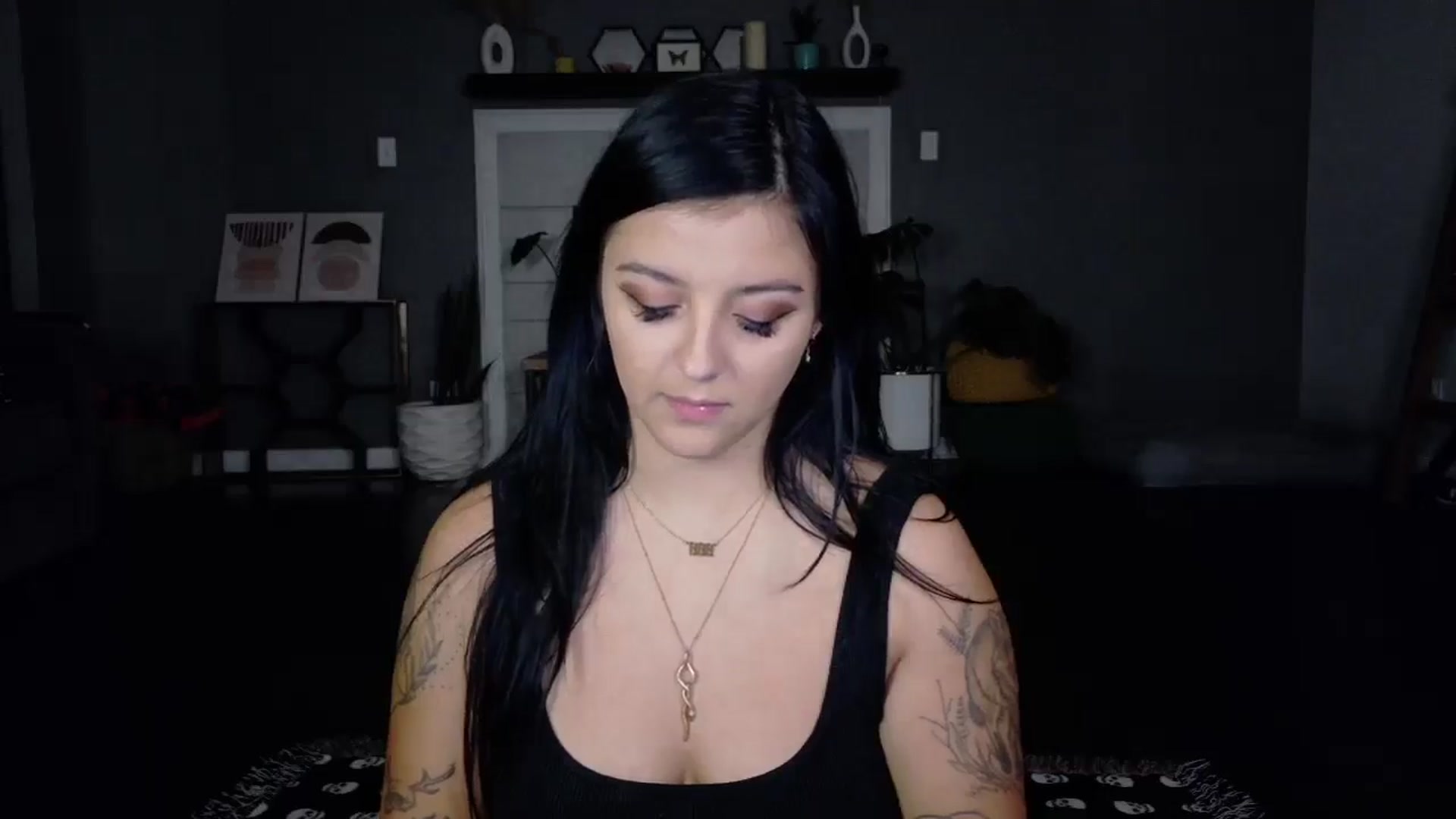 Gallery image thumbnail from Vanessawildly's myfreecams stream on, 11/07/2025, 04:51 image 9 of 20