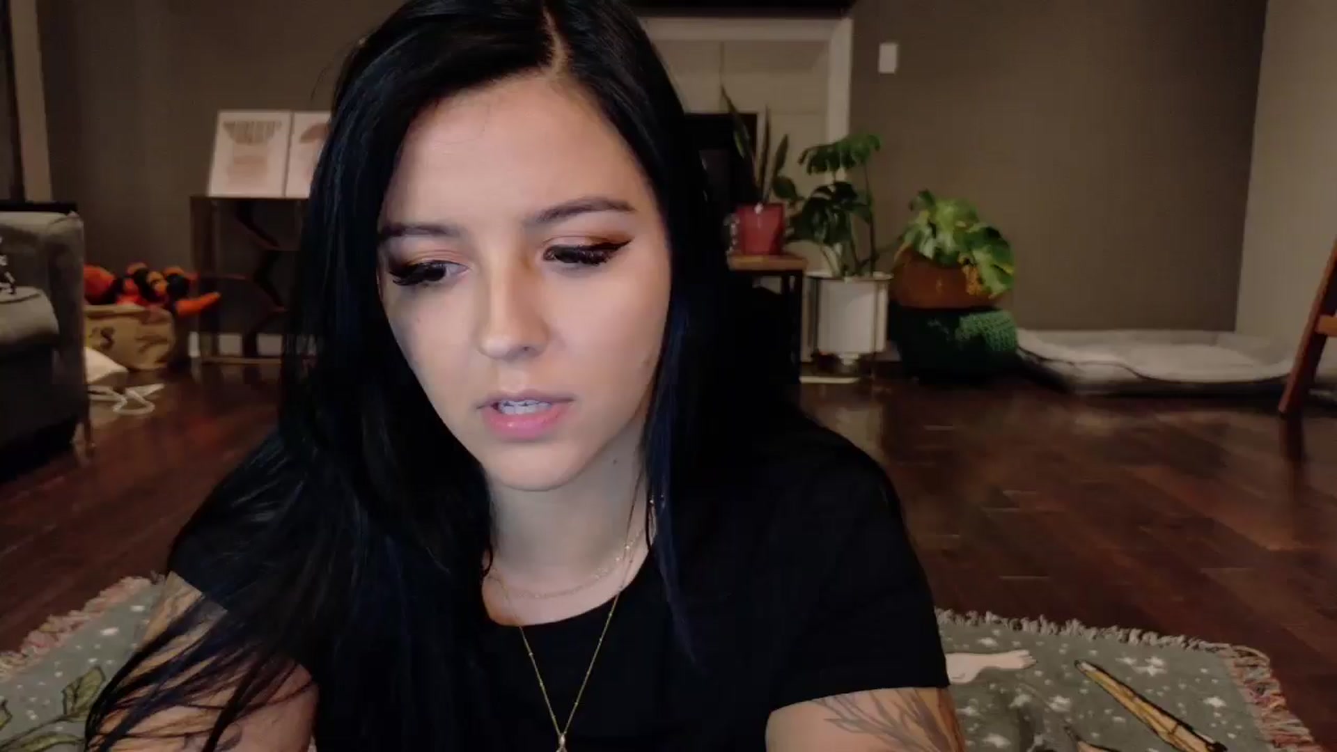Gallery image thumbnail from Vanessawildly's myfreecams stream on, 11/10/2025, 05:23 image 1 of 20