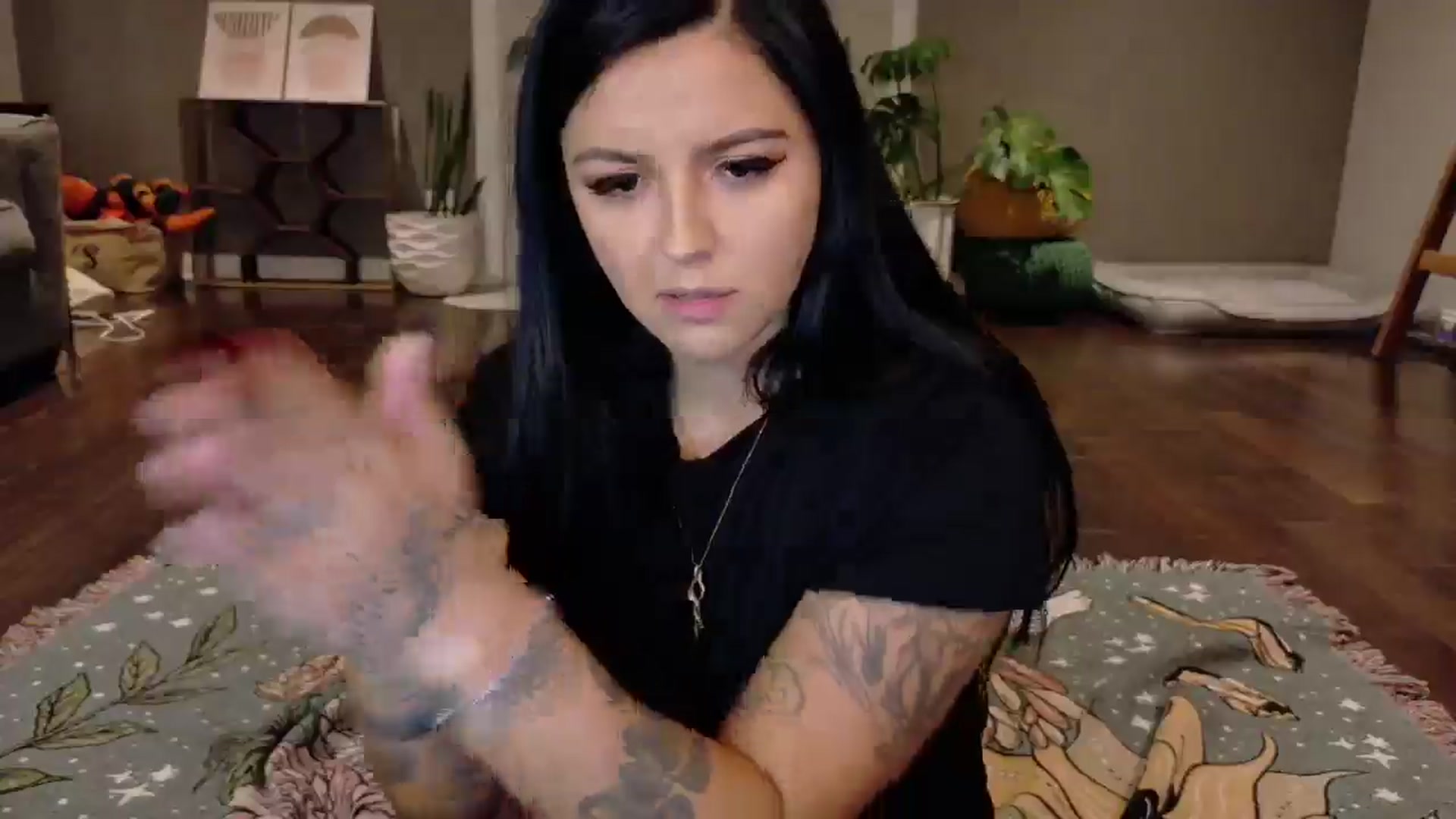 Gallery image thumbnail from Vanessawildly's myfreecams stream on, 11/10/2025, 05:23 image 4 of 20