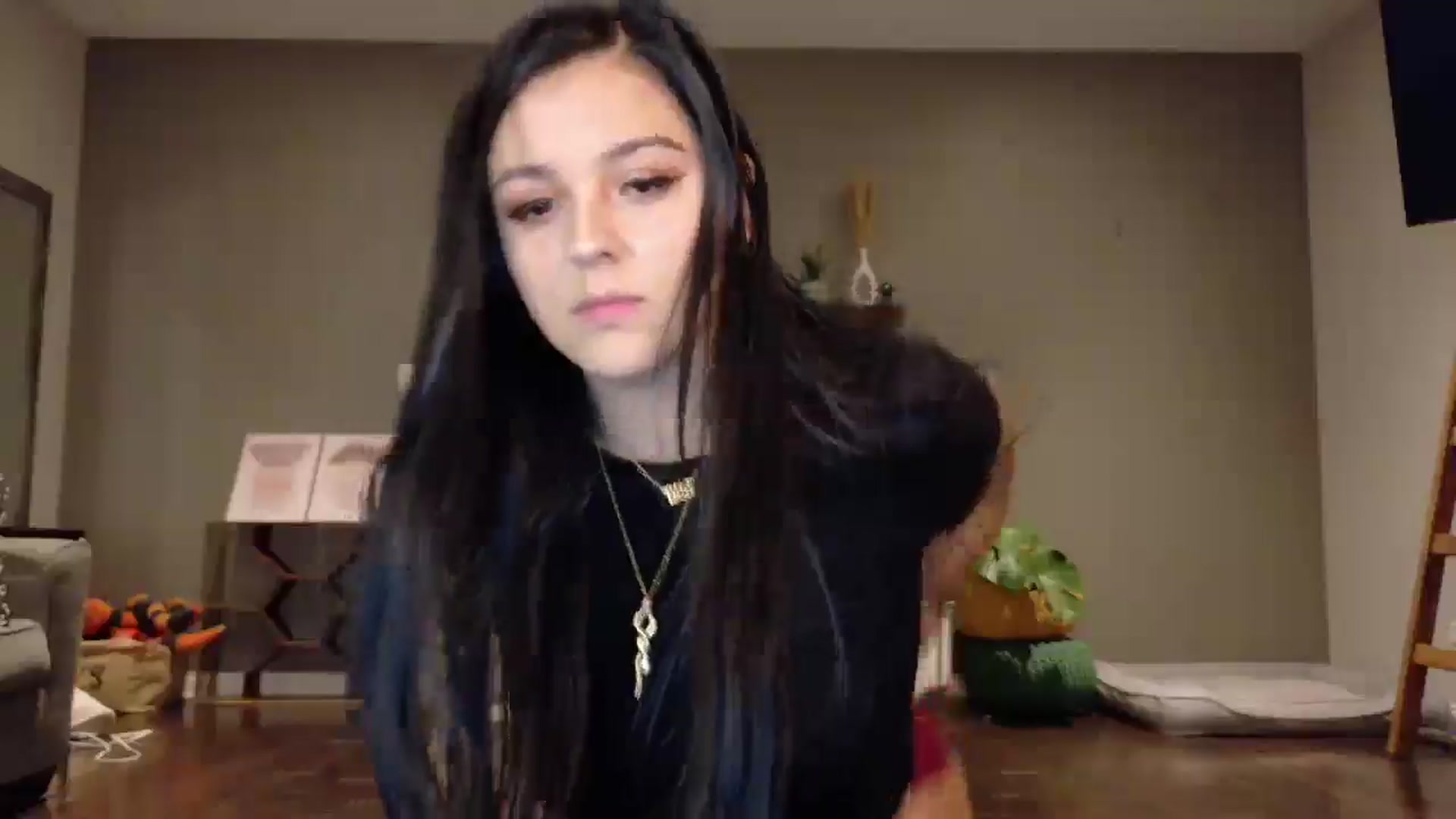 Gallery image thumbnail from Vanessawildly's myfreecams stream on, 11/10/2025, 05:23 image 5 of 20
