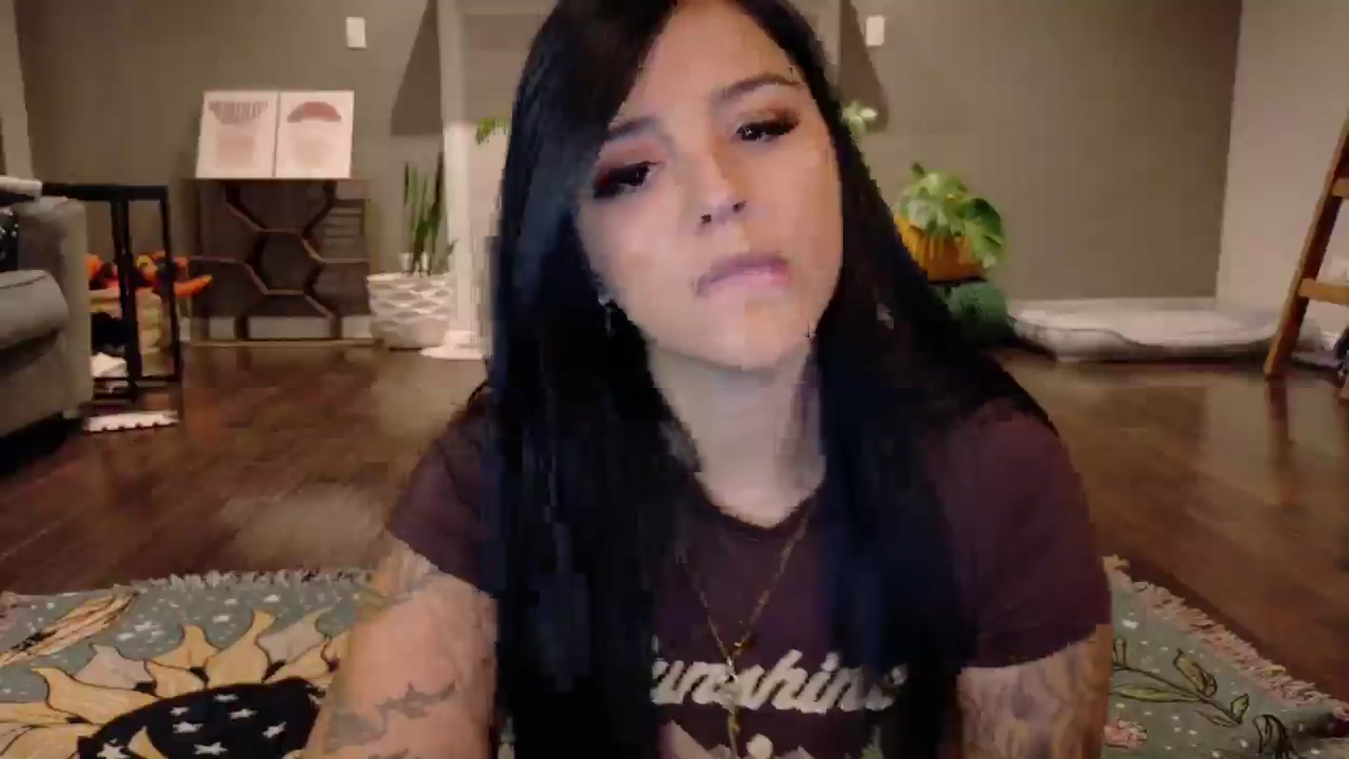 Gallery image thumbnail from Vanessawildly's myfreecams stream on, 11/11/2025, 05:24 image 3 of 20