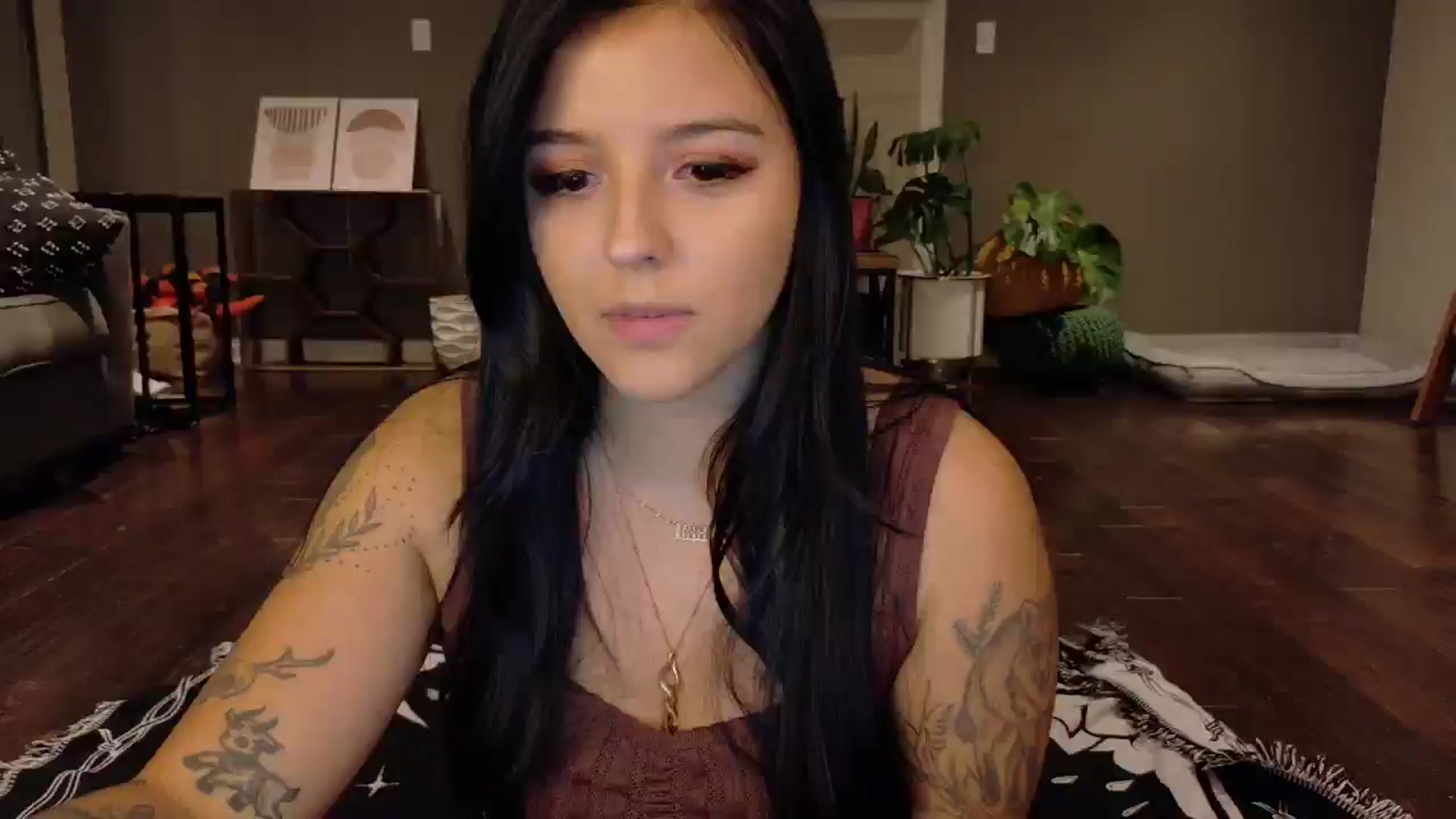 Gallery image thumbnail from Vanessawildly's myfreecams stream on, 11/13/2025, 03:18 image 9 of 20