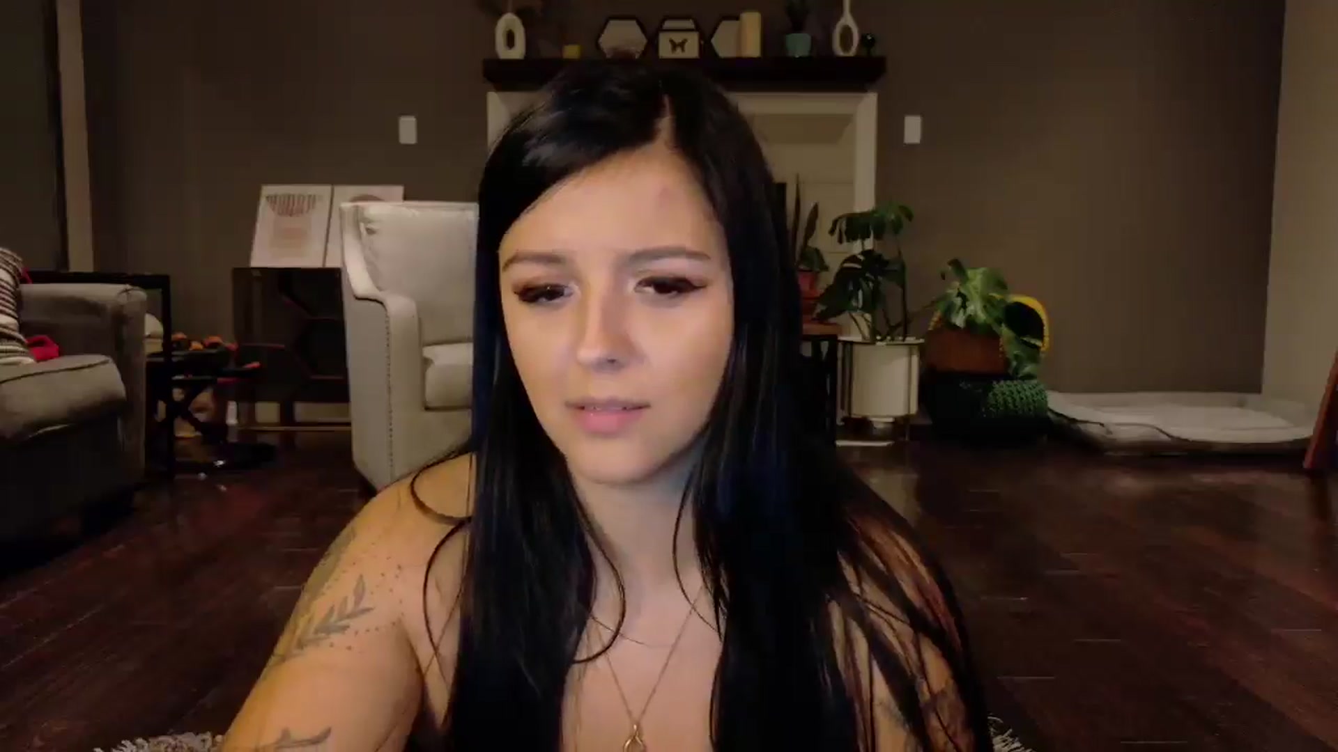 Gallery image thumbnail from Vanessawildly's myfreecams stream on, 11/22/2025, 04:35 image 19 of 20
