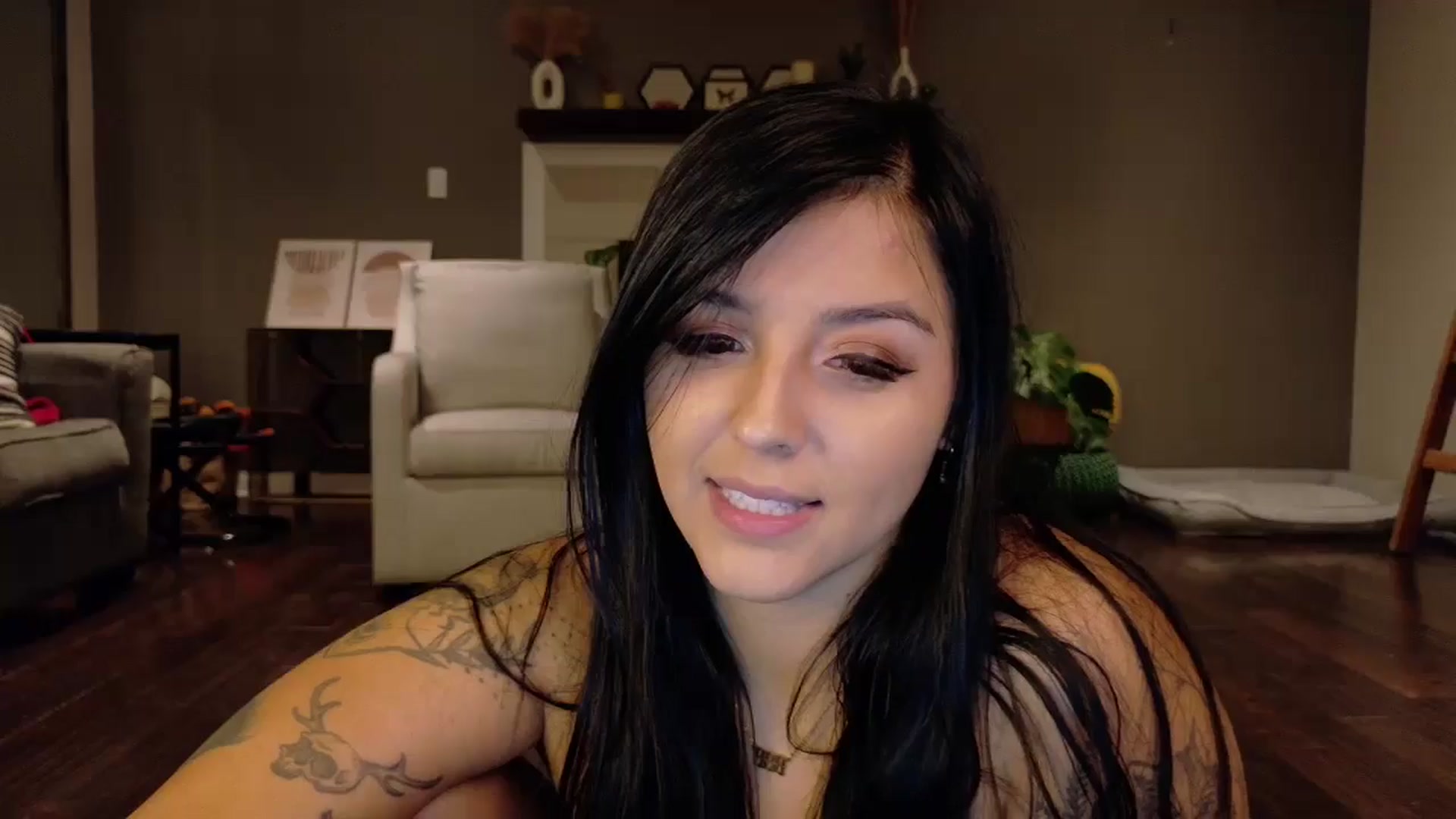 Gallery image thumbnail from Vanessawildly's myfreecams stream on, 11/23/2025, 06:31 image 8 of 20
