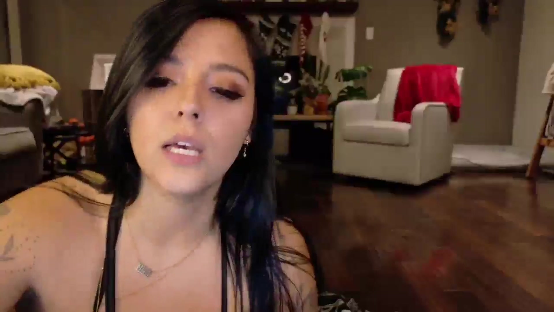 Gallery image thumbnail from Vanessawildly's myfreecams stream on, 12/03/2025, 05:40 image 14 of 20