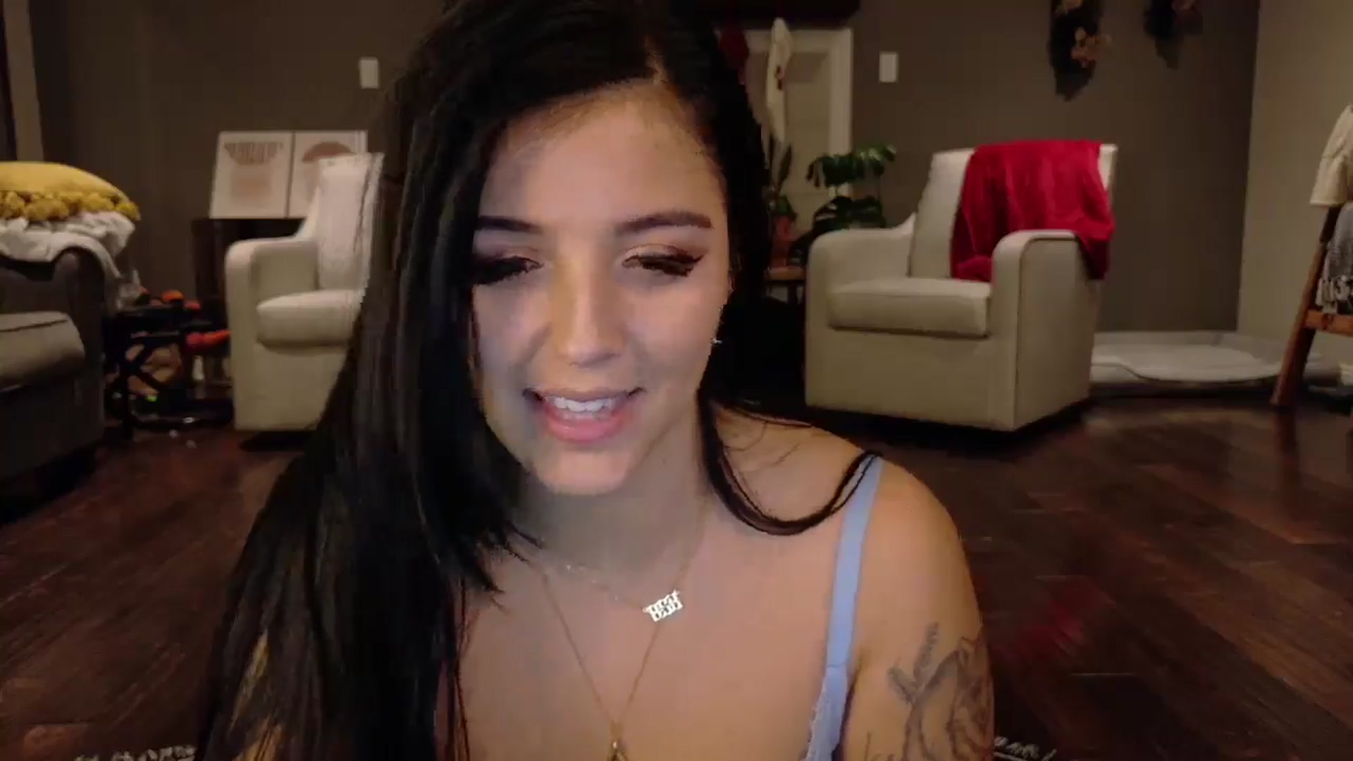 Gallery image thumbnail from Vanessawildly's myfreecams stream on, 12/04/2025, 05:56 image 11 of 20