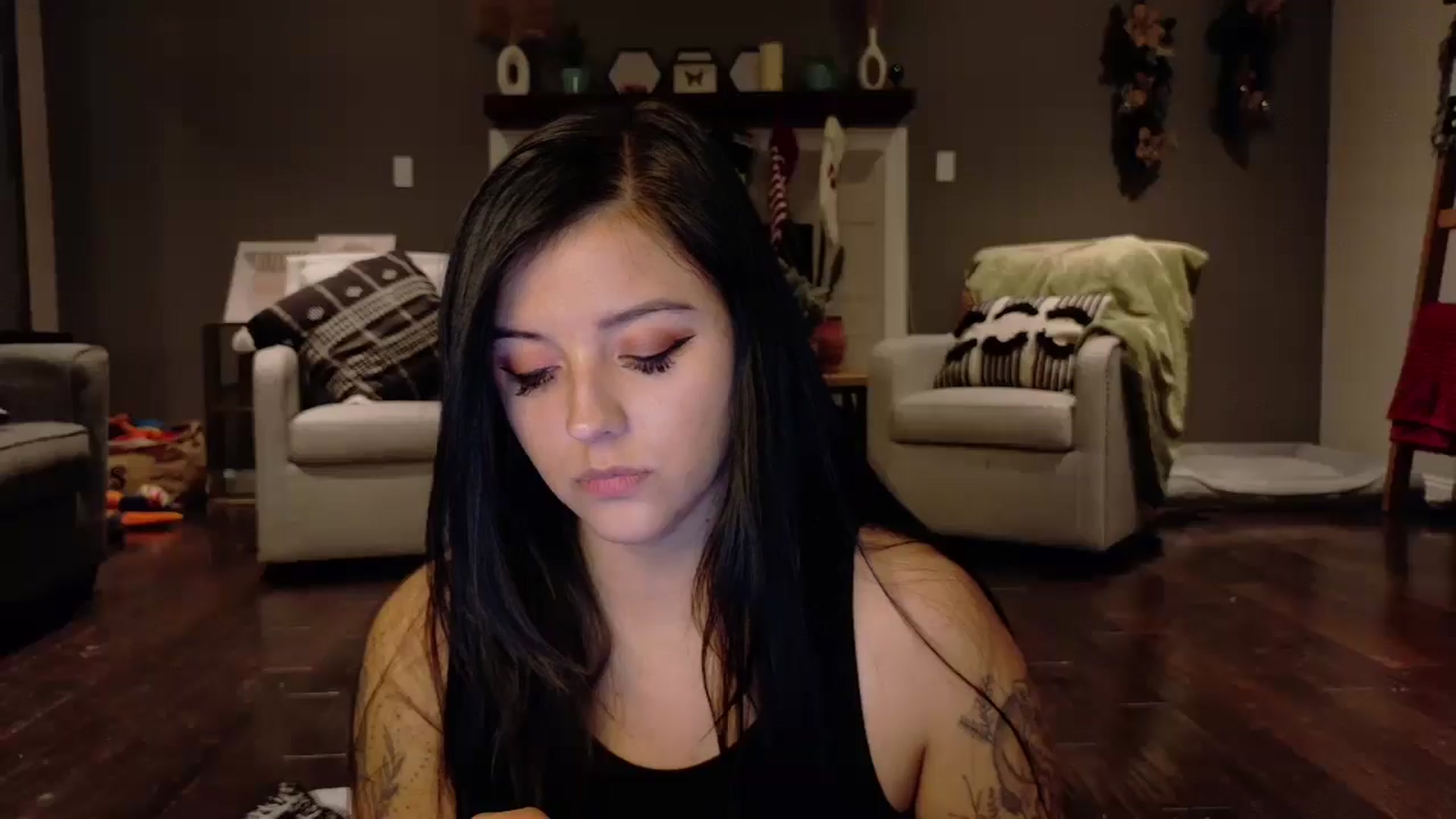 Gallery image thumbnail from Vanessawildly's myfreecams stream on, 01/06/2026, 03:48 image 5 of 20