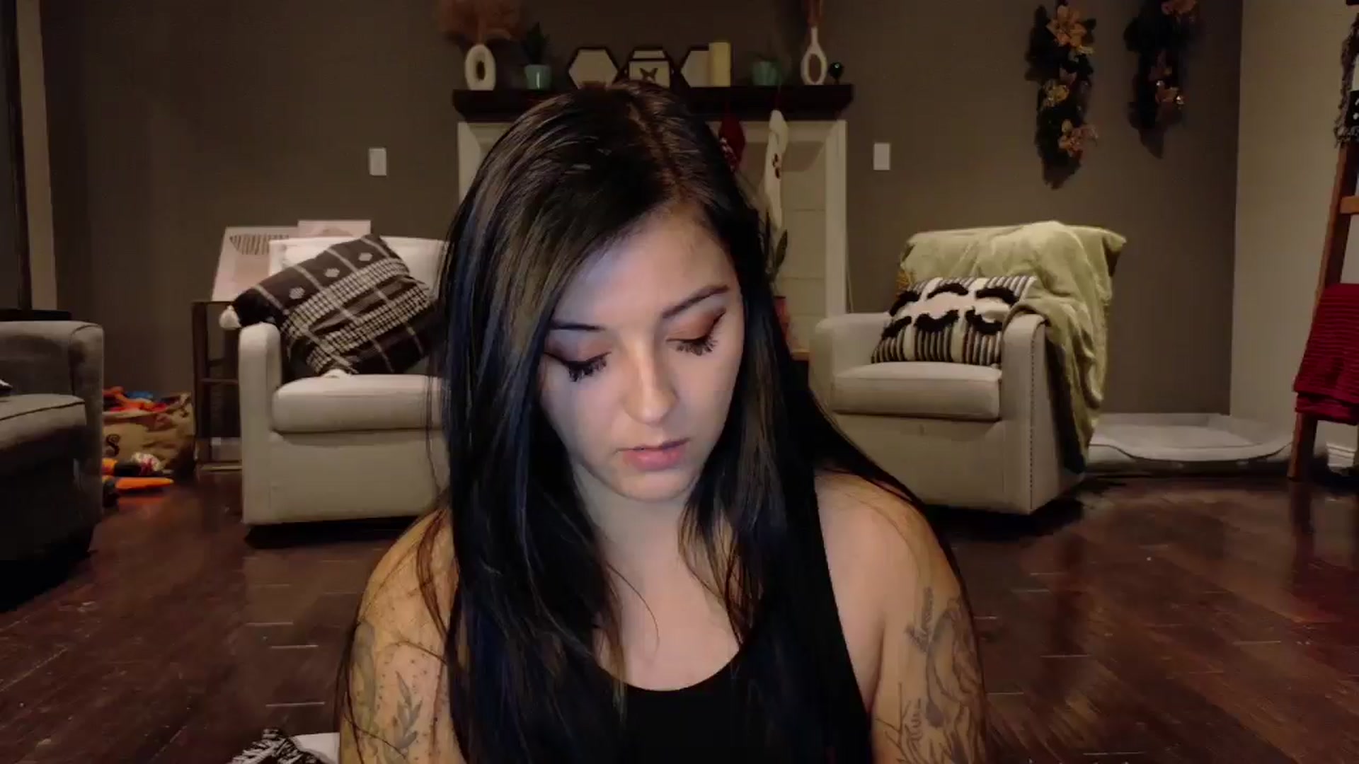 Gallery image thumbnail from Vanessawildly's myfreecams stream on, 01/06/2026, 03:48 image 3 of 20