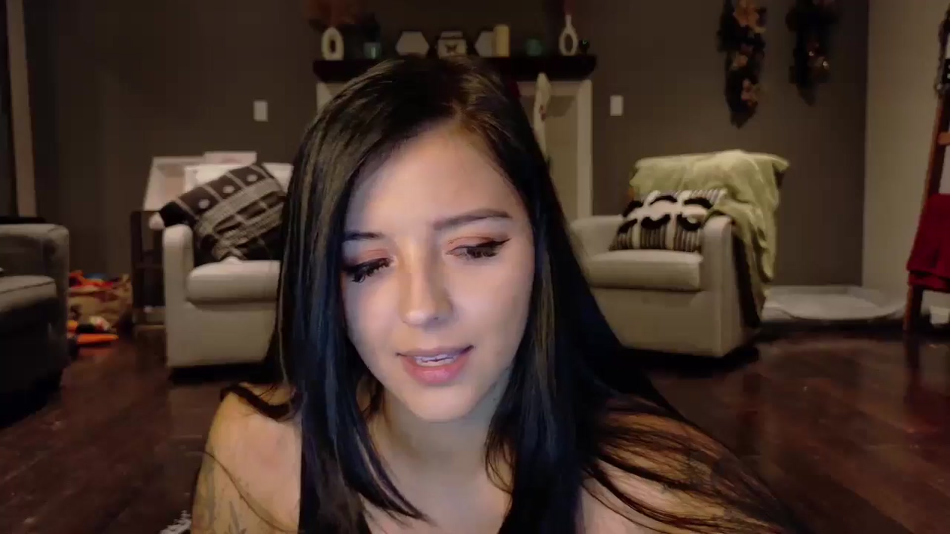 Gallery image thumbnail from Vanessawildly's myfreecams stream on, 01/06/2026, 03:48 image 9 of 20