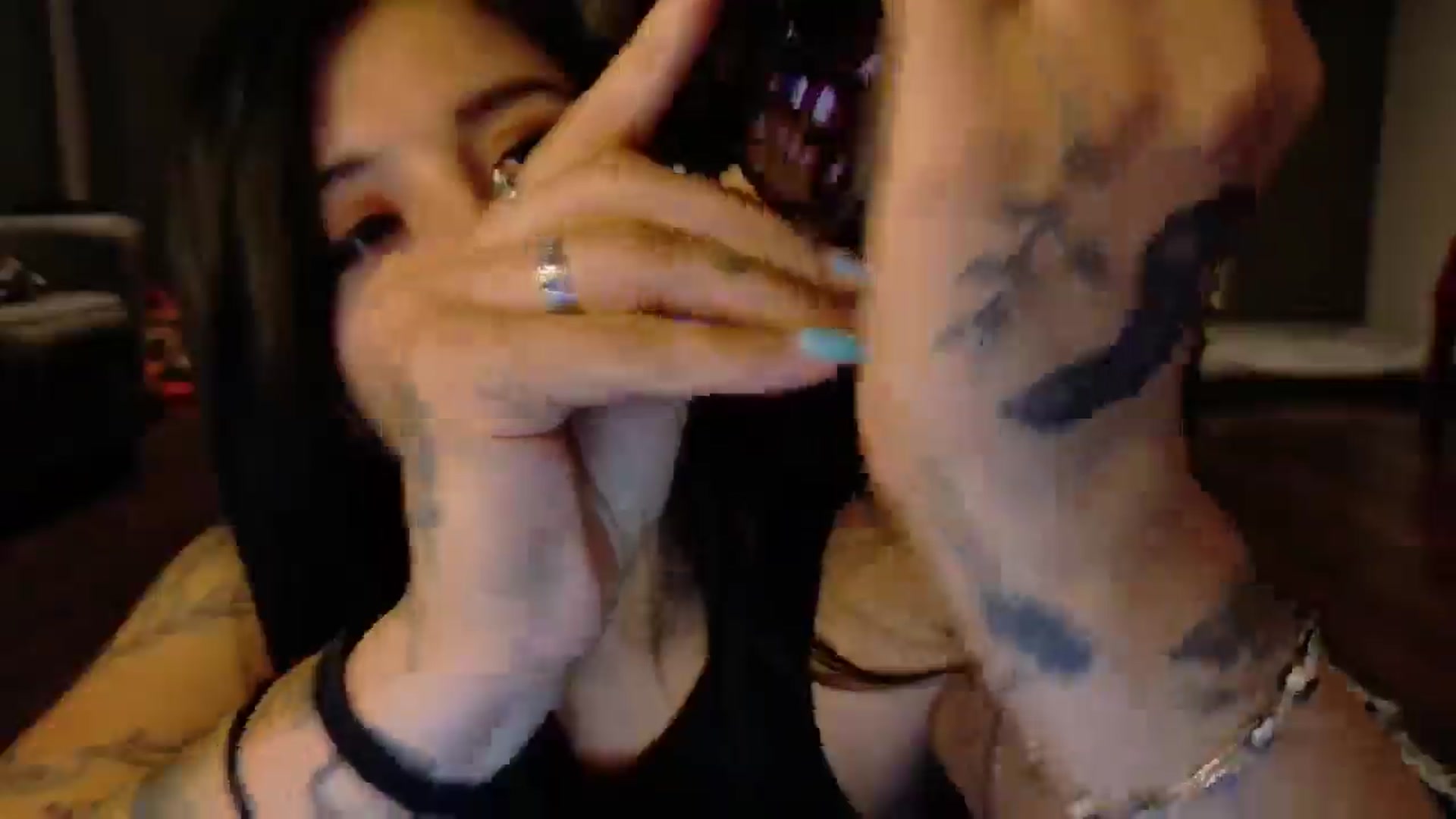 Gallery image thumbnail from Vanessawildly's myfreecams stream on, 01/06/2026, 06:06 image 7 of 20