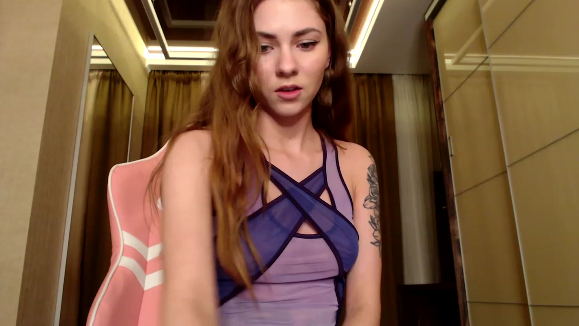 Gallery image thumbnail from VanillaAis_'s myfreecams stream on, 02/18/2023, 19:42 image 13 of 20