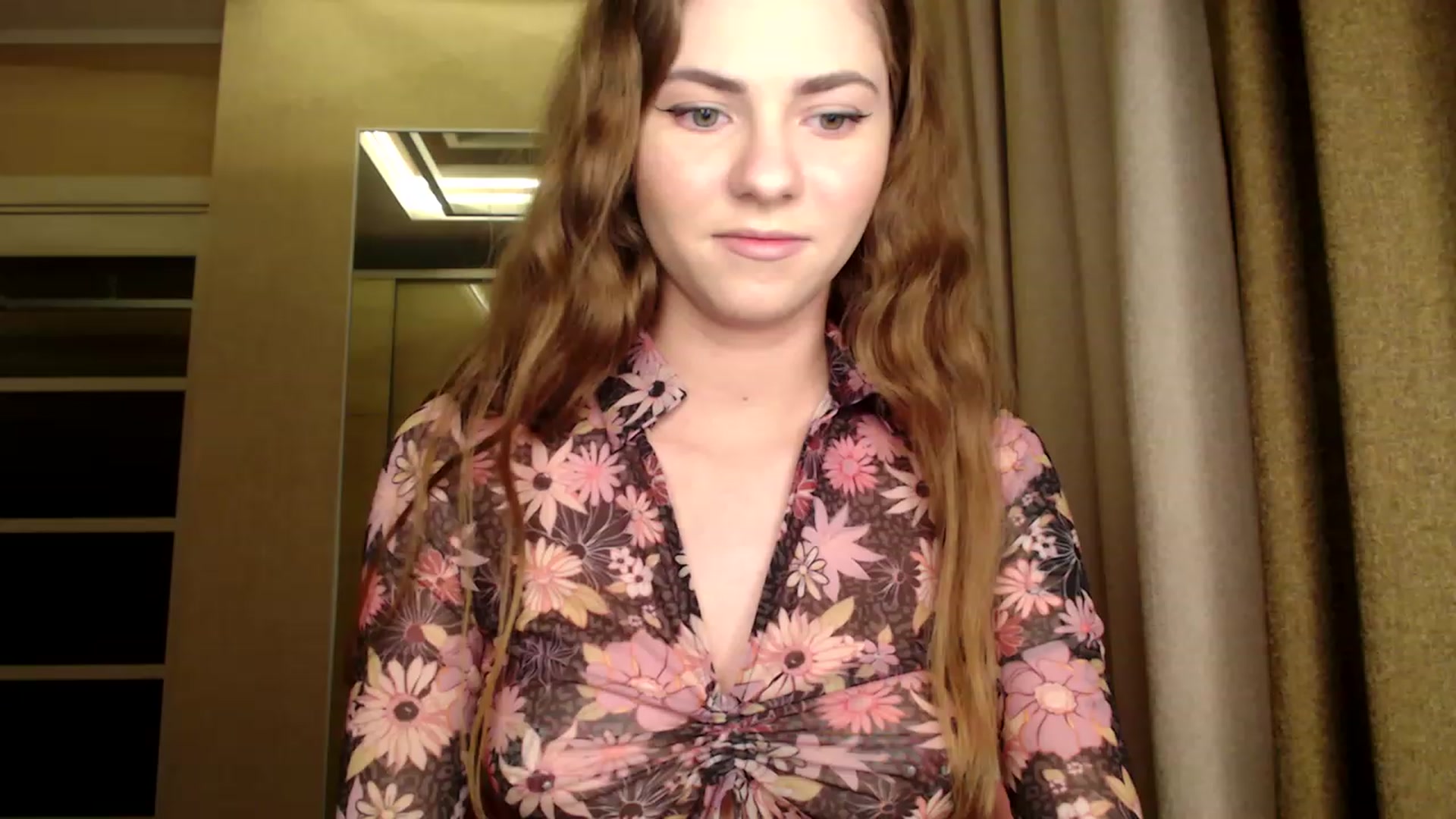 Gallery image thumbnail from VanillaAis_'s myfreecams stream on, 02/28/2023, 20:49 image 13 of 20