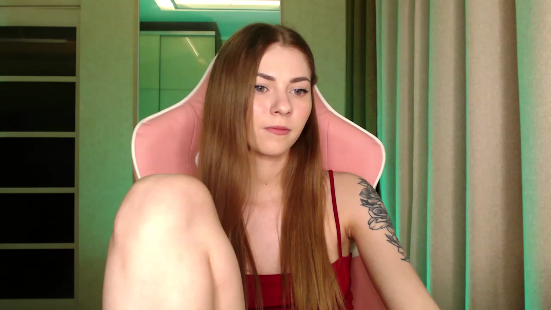 Gallery image thumbnail from VanillaAis_'s myfreecams stream on, 03/12/2023, 22:11 image 12 of 20