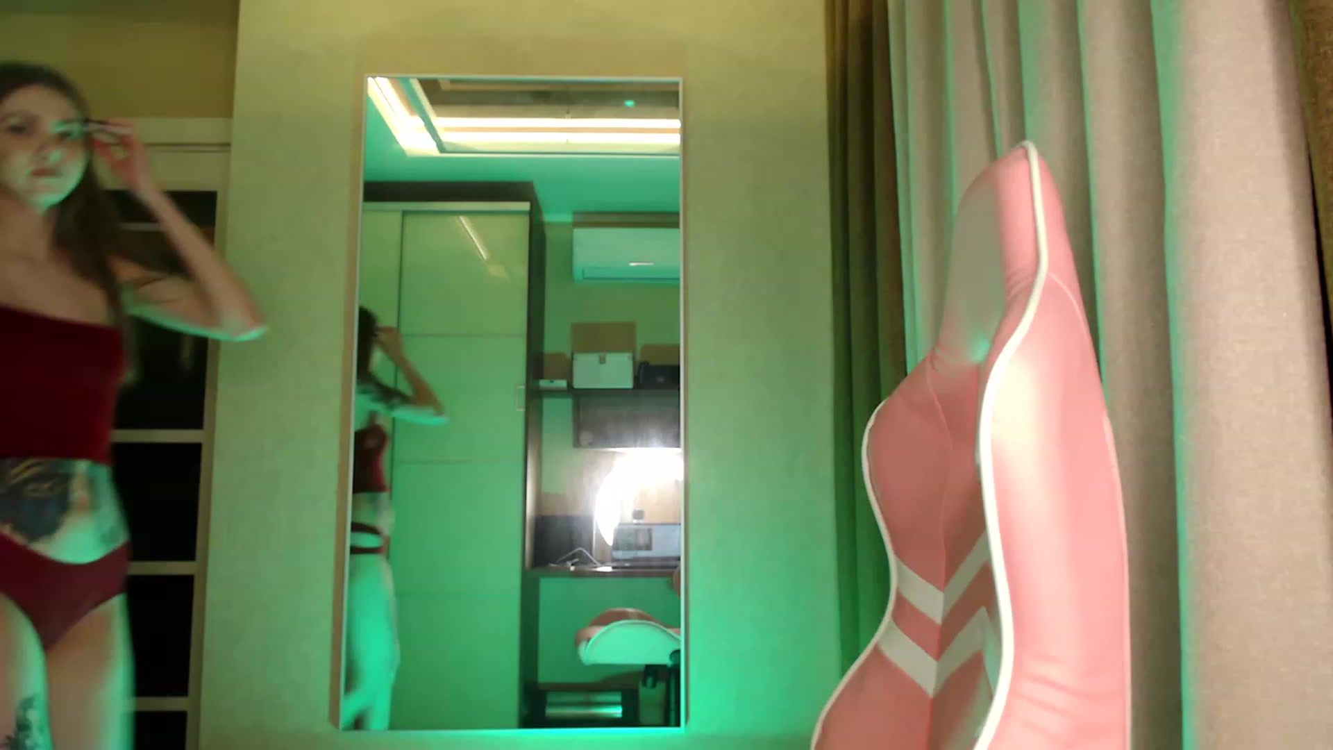 Gallery image thumbnail from VanillaAis_'s myfreecams stream on, 03/12/2023, 22:11 image 16 of 20