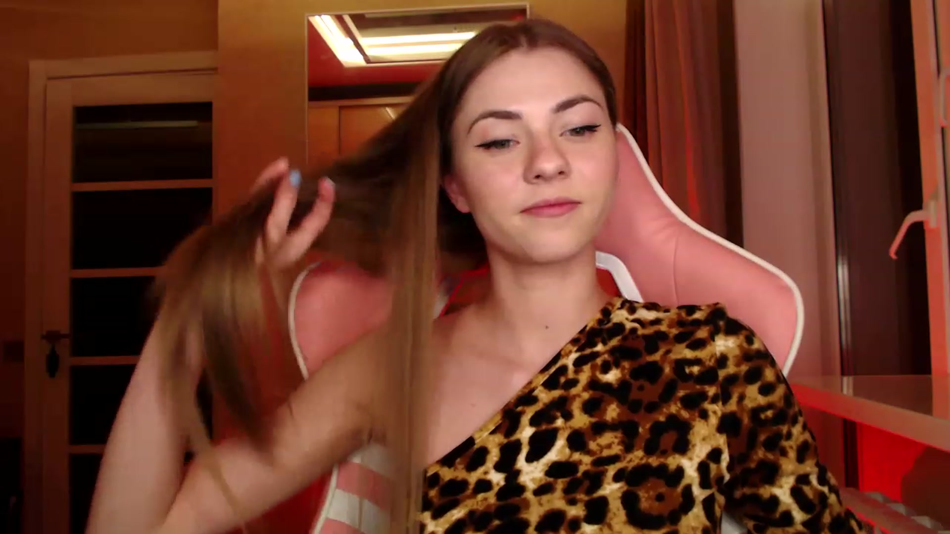 Gallery image thumbnail from VanillaAis_'s myfreecams stream on, 06/03/2023, 22:11 image 19 of 20