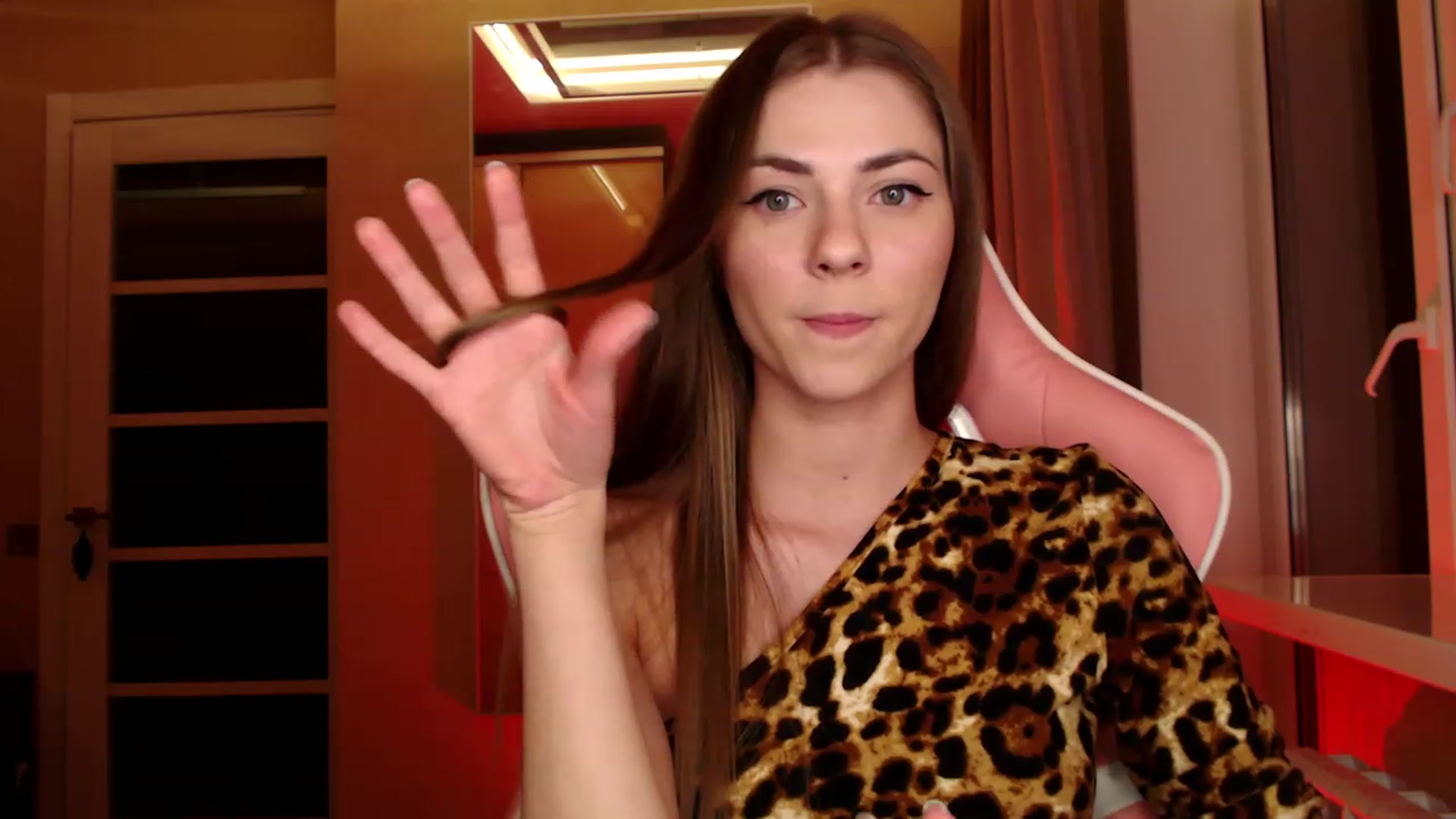 Gallery image thumbnail from VanillaAis_'s myfreecams stream on, 06/03/2023, 22:11 image 17 of 20