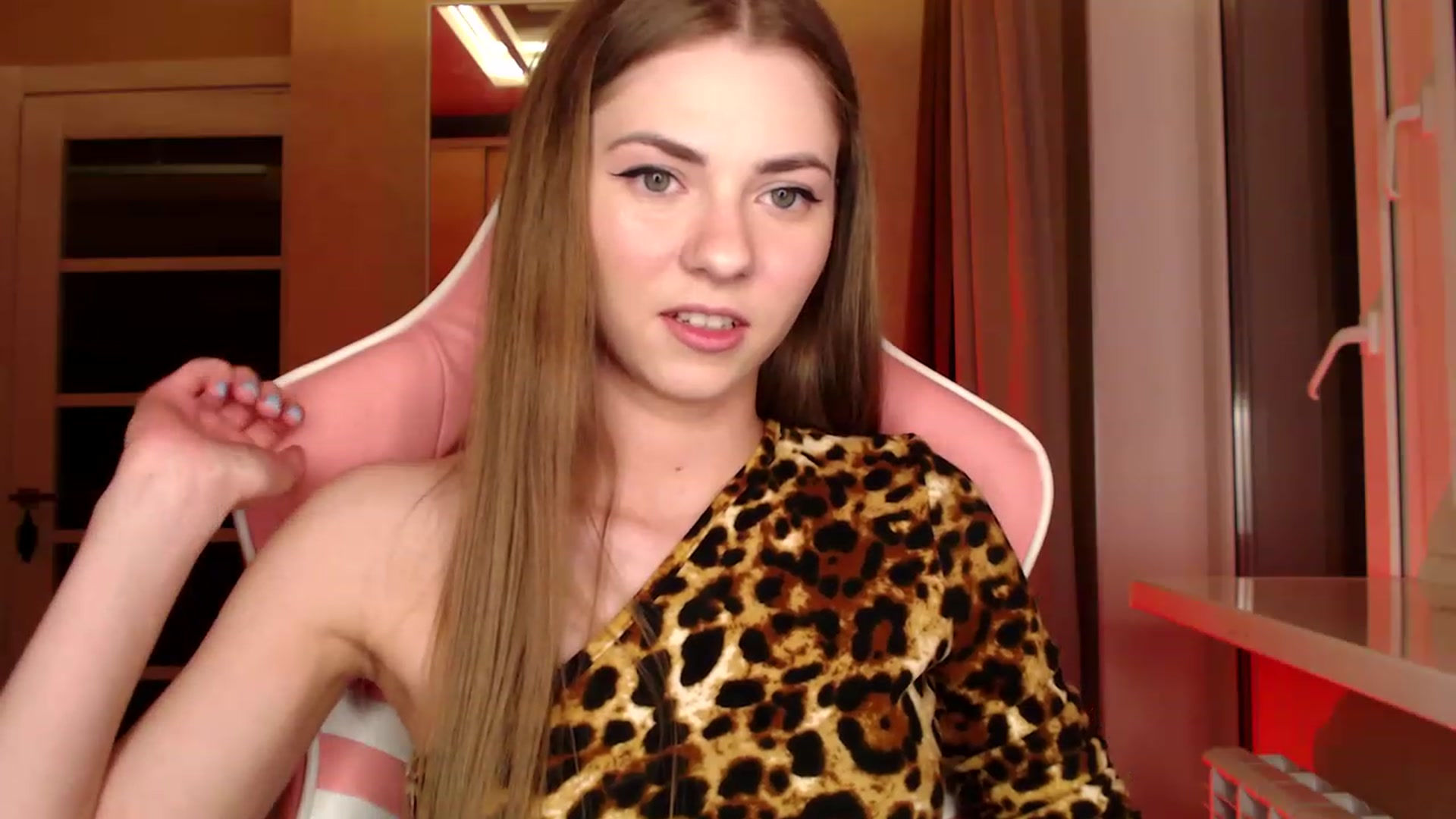 Gallery image thumbnail from VanillaAis_'s myfreecams stream on, 06/03/2023, 22:11 image 9 of 20