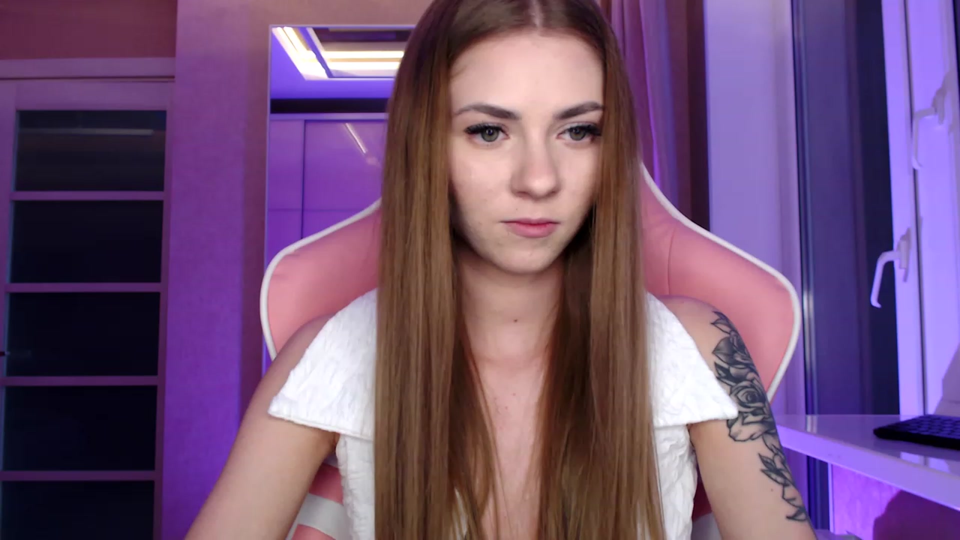 Gallery image thumbnail from VanillaAis_'s myfreecams stream on, 10/07/2023, 13:56 image 11 of 20