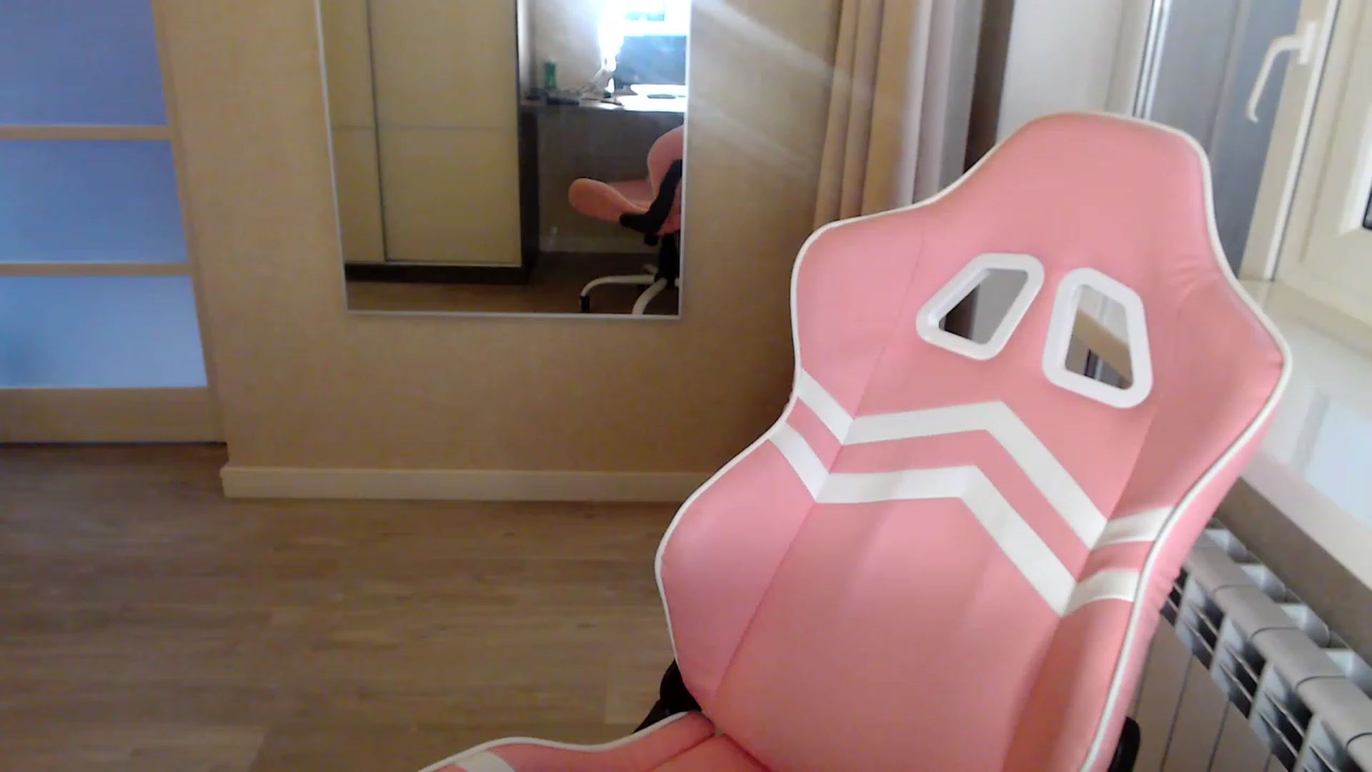 Gallery image thumbnail from VanillaAis_'s myfreecams stream on, 12/16/2023, 12:22 image 1 of 20