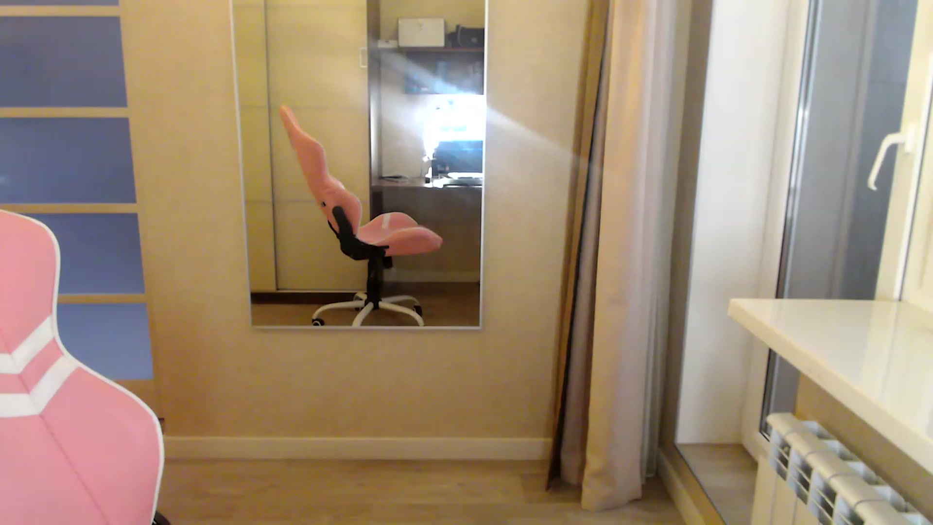 Gallery image thumbnail from VanillaAis_'s myfreecams stream on, 12/17/2023, 12:21 image 18 of 20