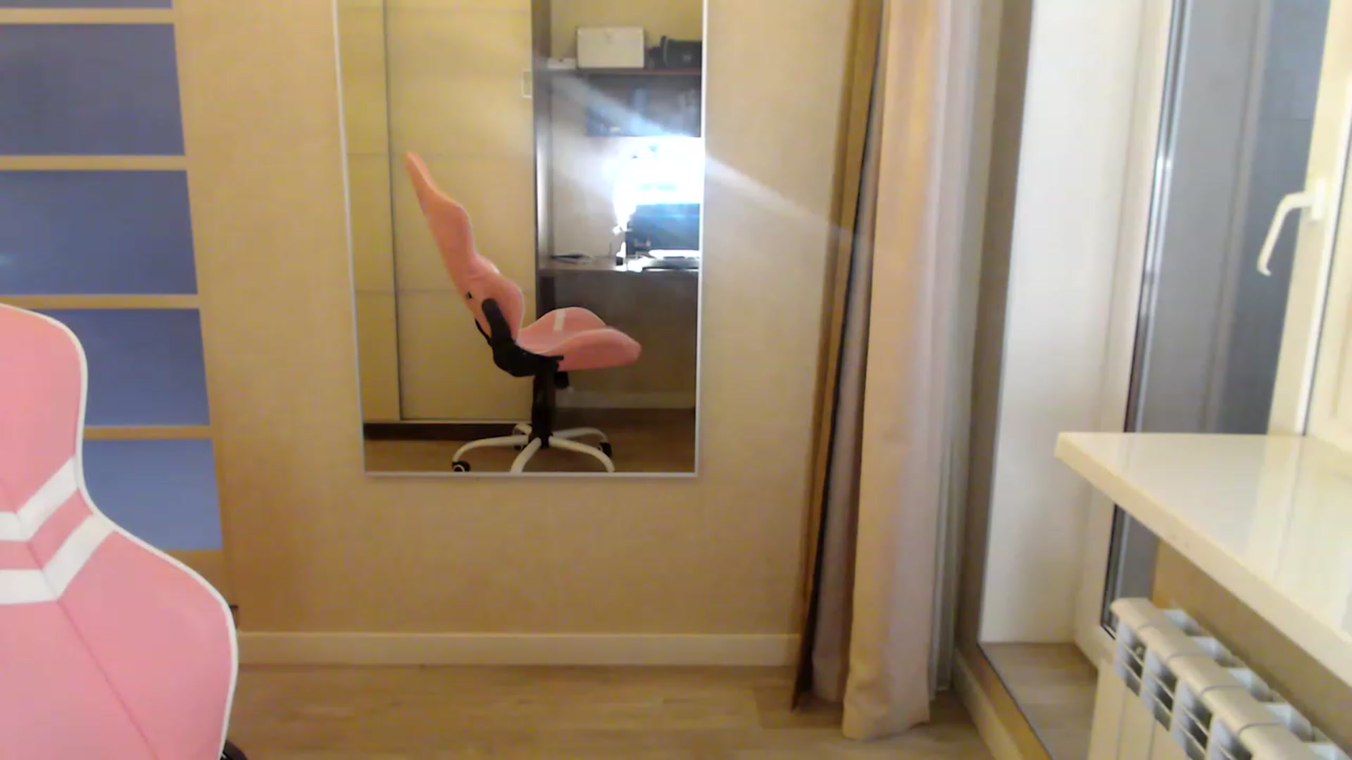 Gallery image thumbnail from VanillaAis_'s myfreecams stream on, 12/17/2023, 12:21 image 19 of 20