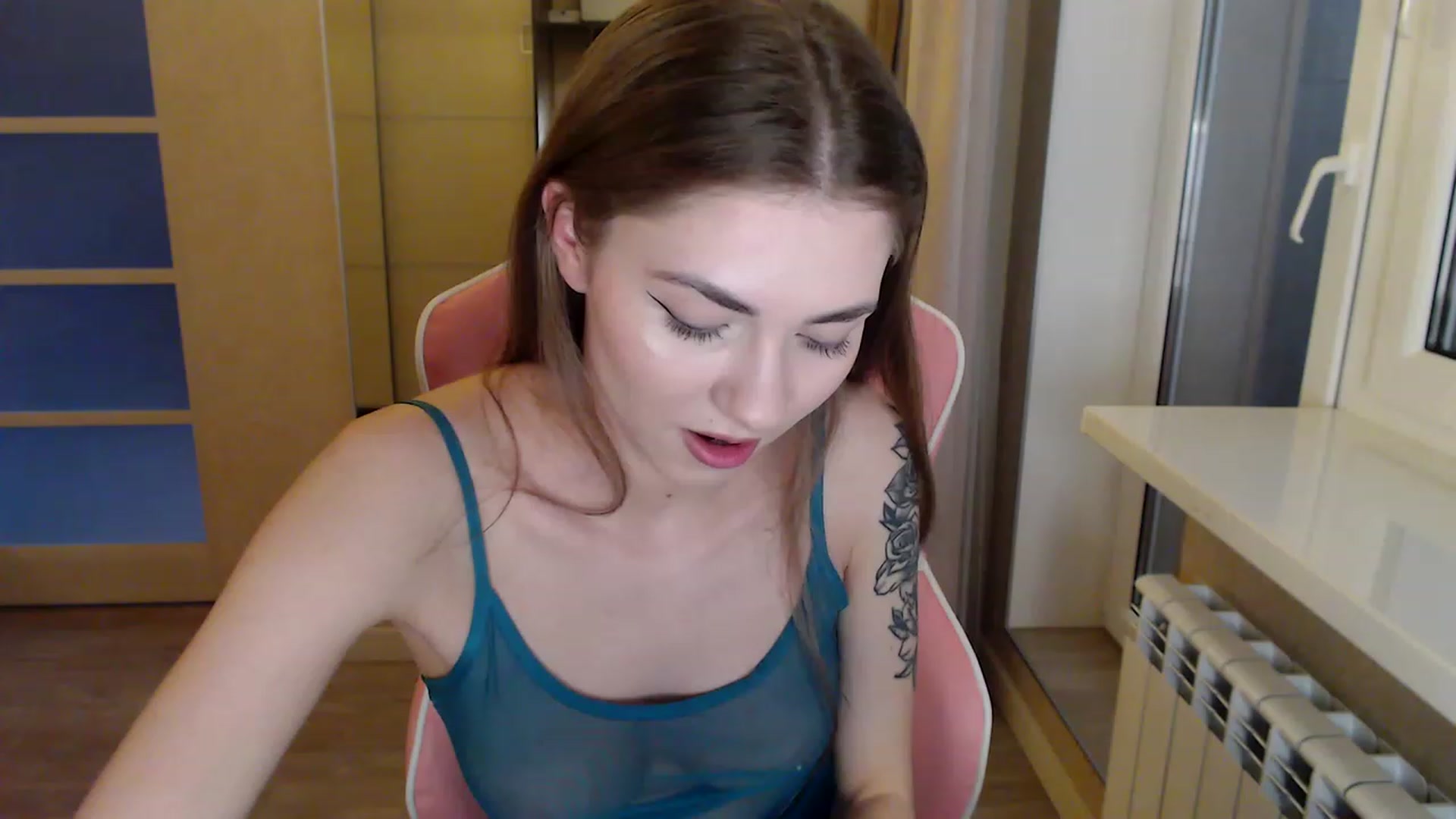 Gallery image thumbnail from VanillaAis_'s myfreecams stream on, 12/17/2023, 12:21 image 10 of 20
