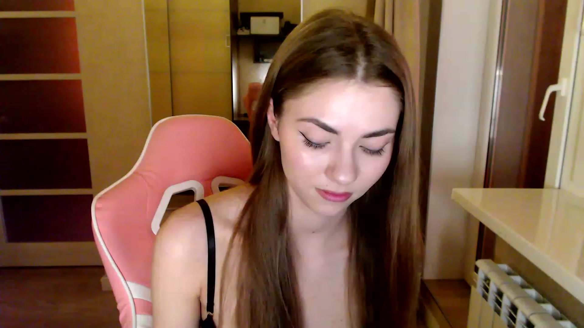 Gallery image thumbnail from VanillaAis_'s myfreecams stream on, 12/31/2023, 14:03 image 16 of 20