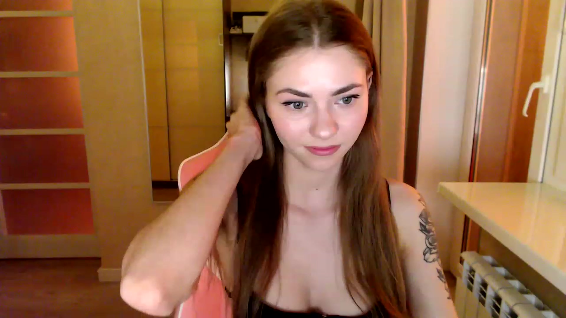 Gallery image thumbnail from VanillaAis_'s myfreecams stream on, 12/31/2023, 14:03 image 15 of 20