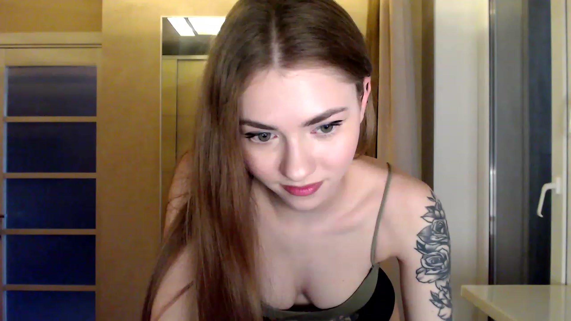 Gallery image thumbnail from VanillaAis_'s myfreecams stream on, 01/04/2024, 12:53 image 16 of 20