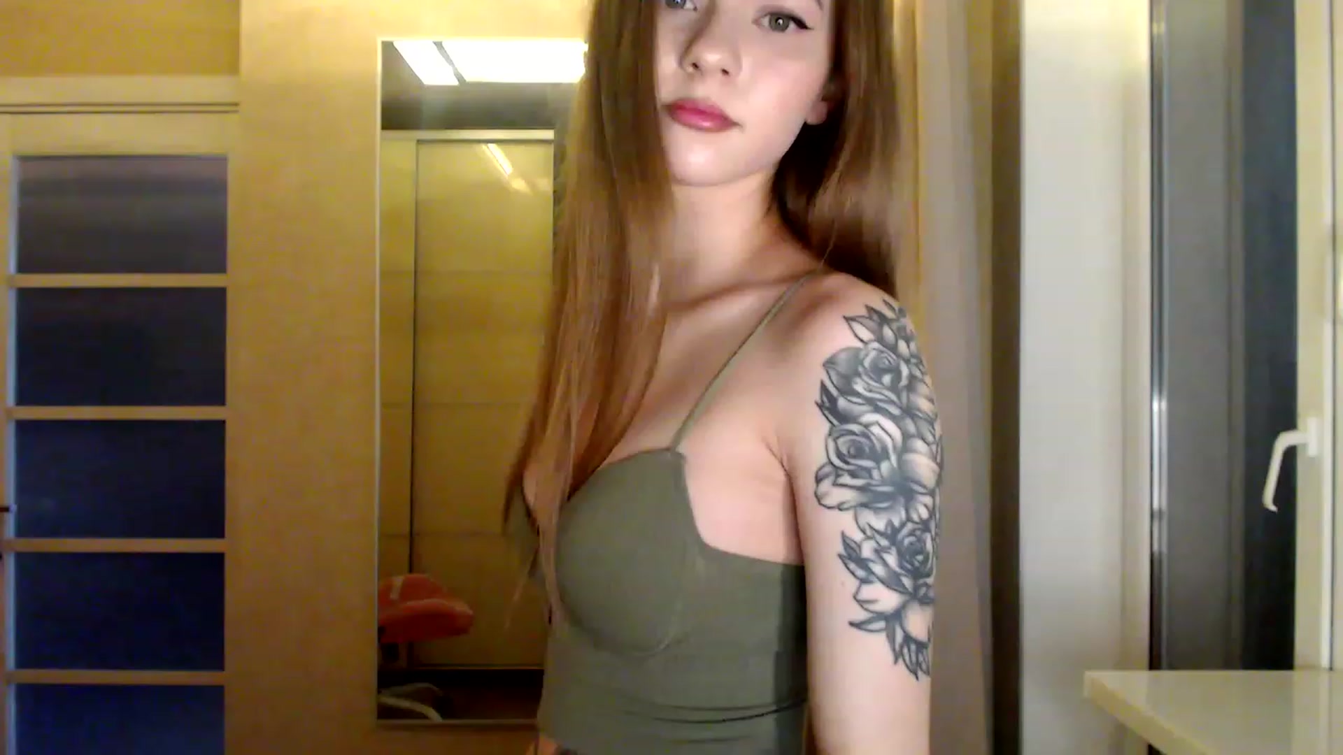 Gallery image thumbnail from VanillaAis_'s myfreecams stream on, 01/04/2024, 12:53 image 17 of 20