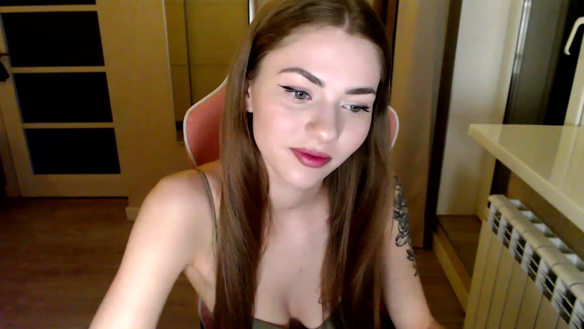 Gallery image thumbnail from VanillaAis_'s myfreecams stream on, 01/04/2024, 15:06 image 5 of 20