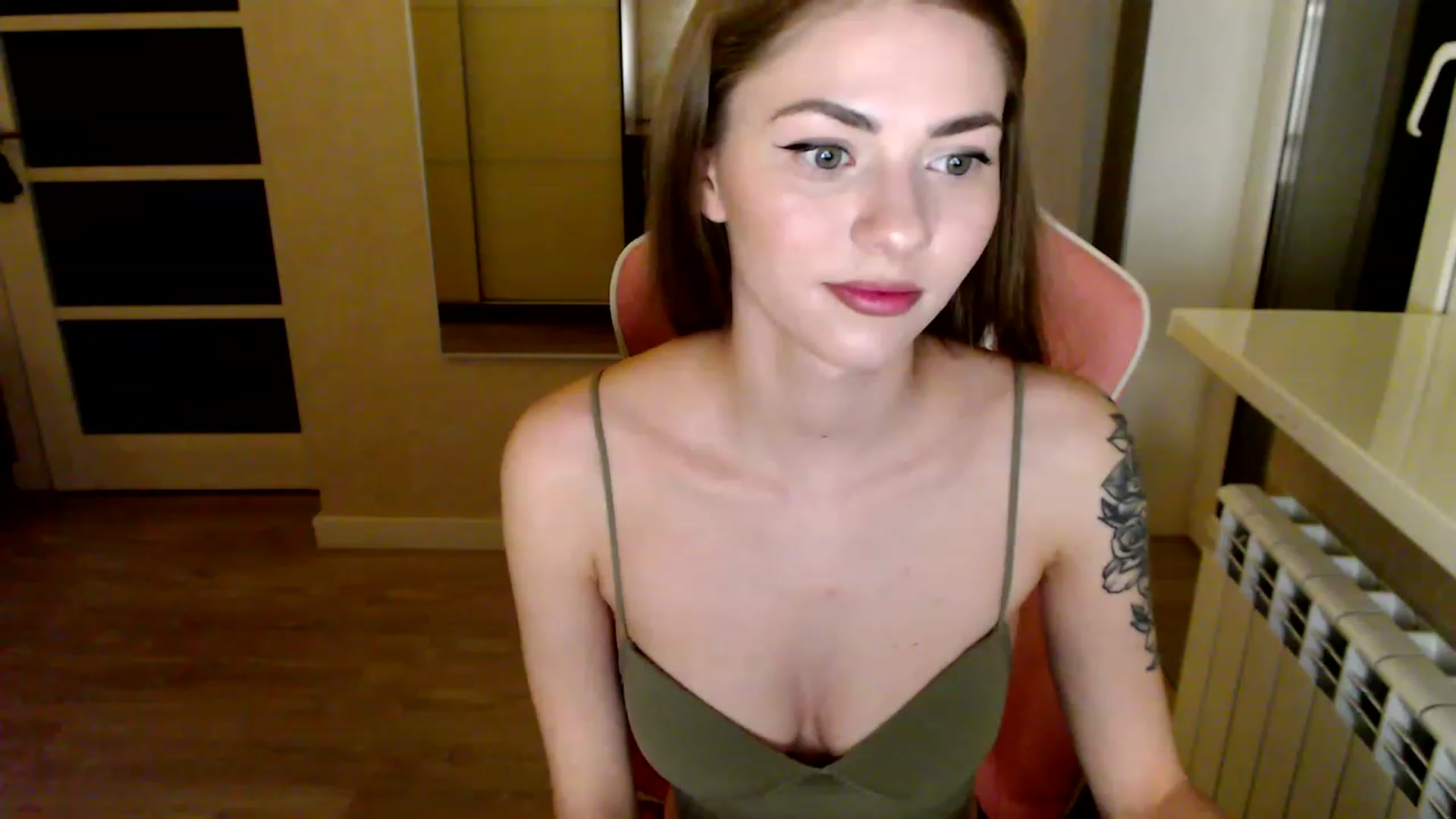 Gallery image thumbnail from VanillaAis_'s myfreecams stream on, 01/04/2024, 15:06 image 7 of 20