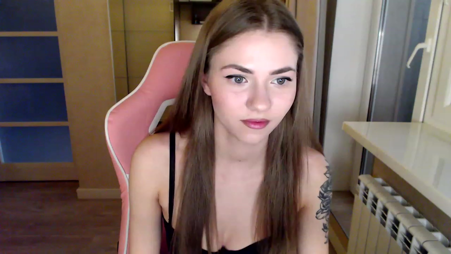 Gallery image thumbnail from VanillaAis_'s myfreecams stream on, 01/06/2024, 12:34 image 9 of 20