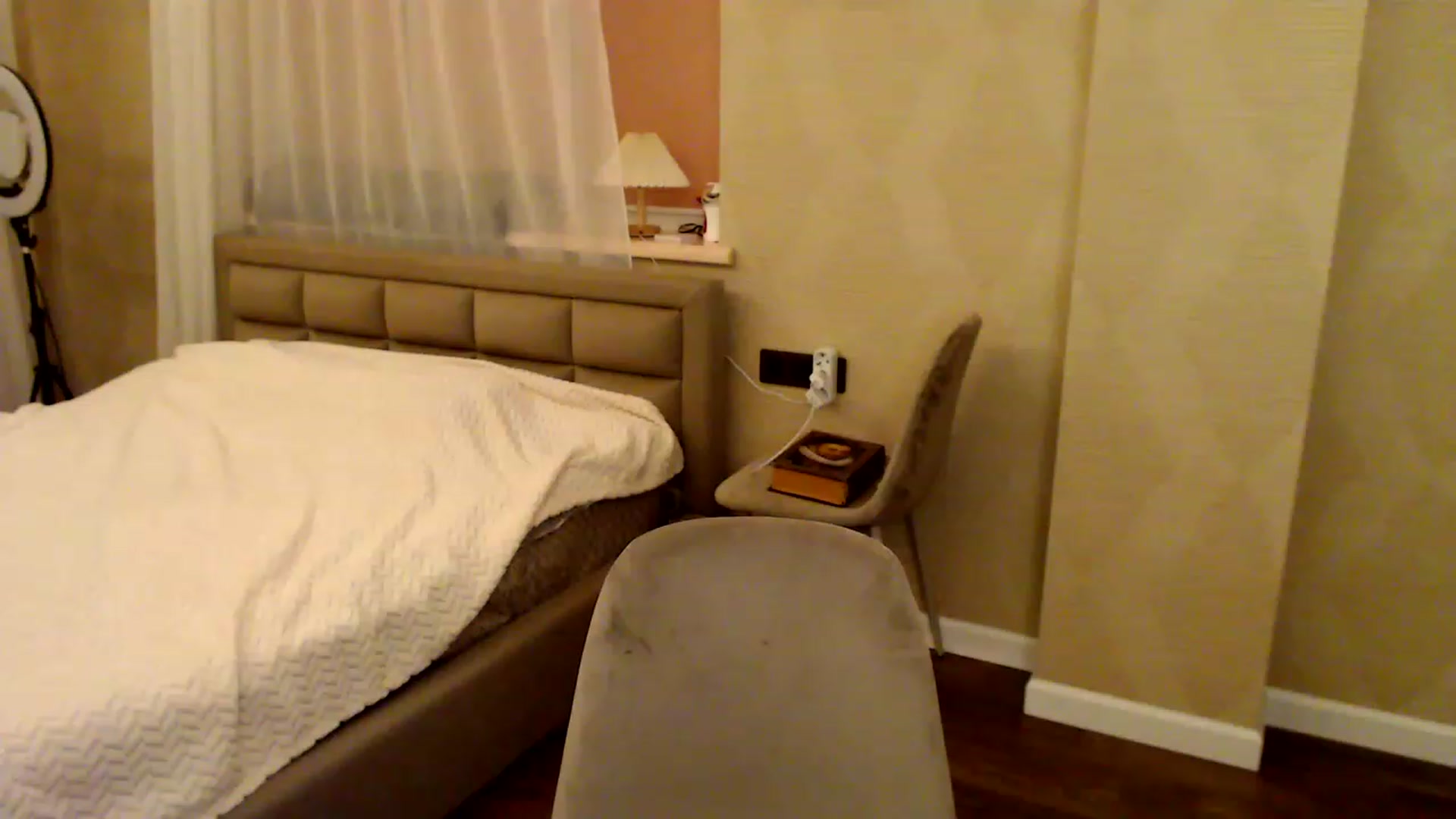 Gallery image thumbnail from VanillaAis_'s myfreecams stream on, 01/20/2024, 15:14 image 1 of 20