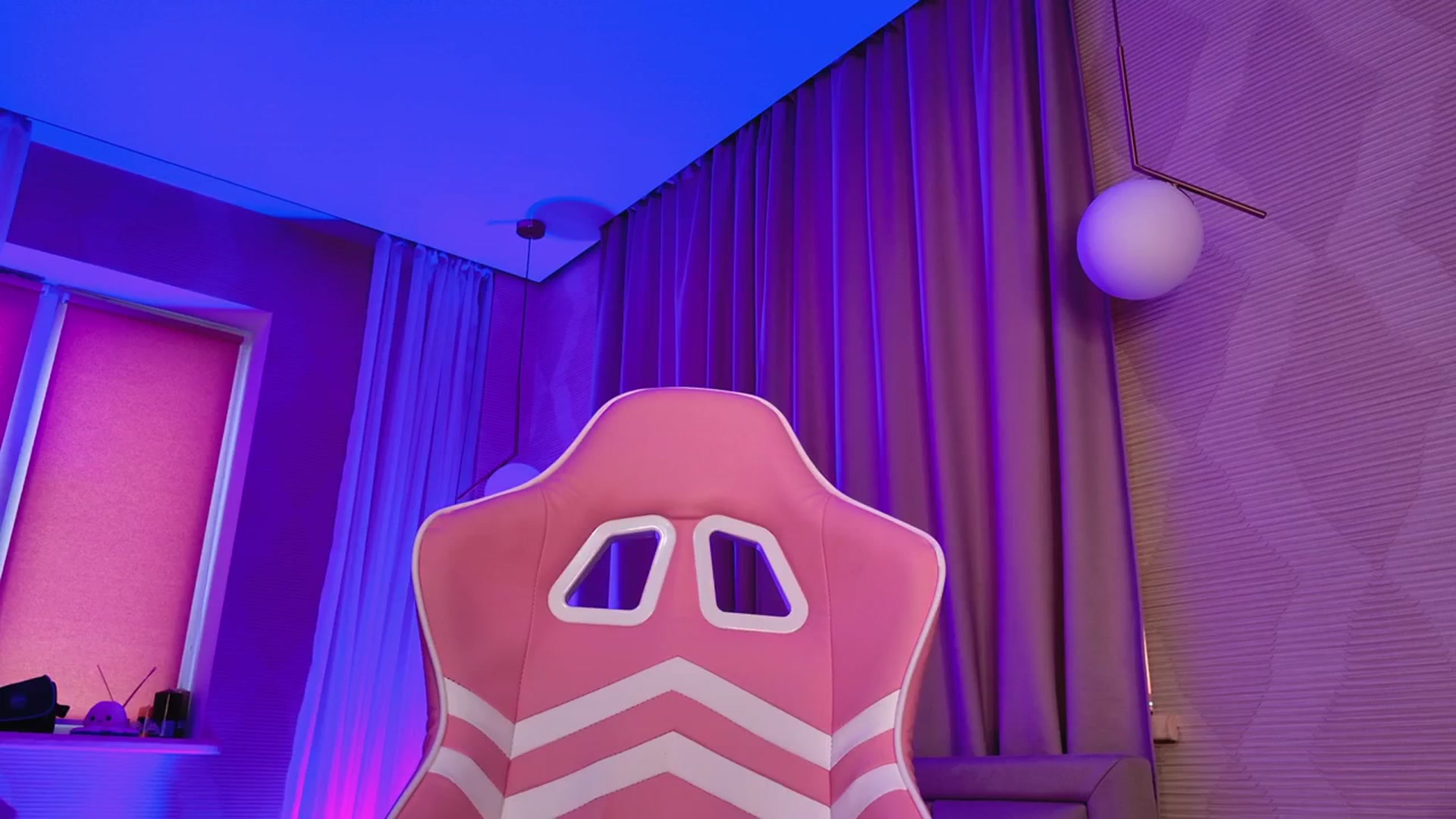 Gallery image thumbnail from VanillaAis_'s myfreecams stream on, 02/14/2024, 15:49 image 3 of 20
