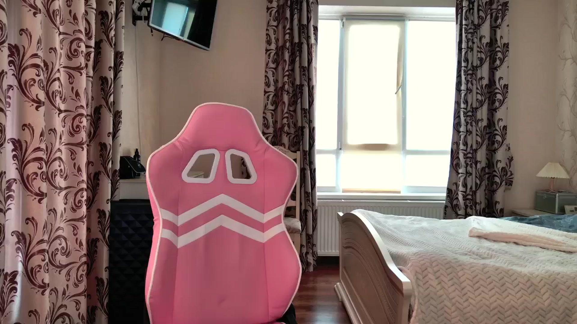 Gallery image thumbnail from VanillaAis_'s myfreecams stream on, 06/30/2024, 14:34 image 16 of 20