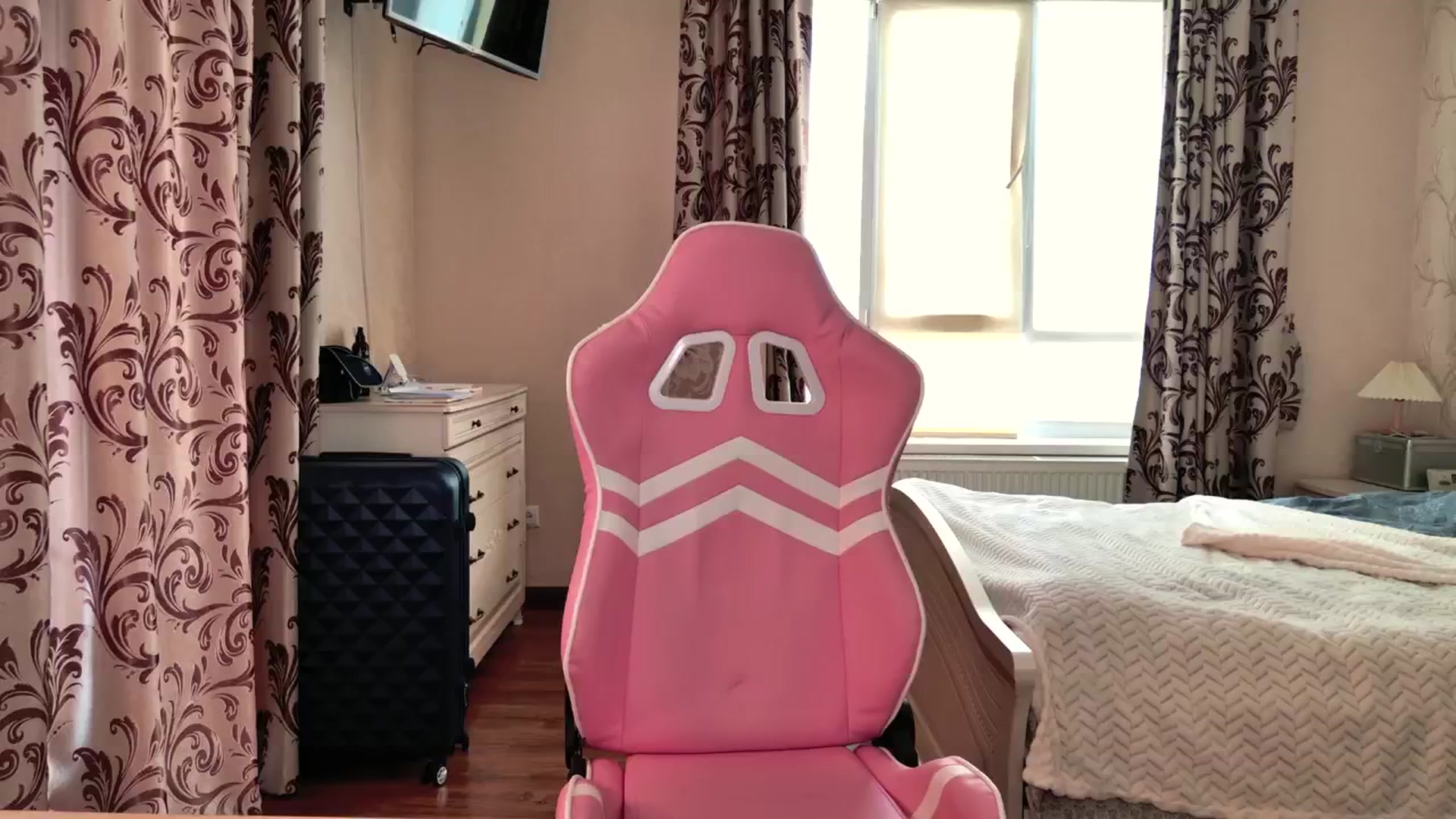 Gallery image thumbnail from VanillaAis_'s myfreecams stream on, 06/30/2024, 14:34 image 20 of 20