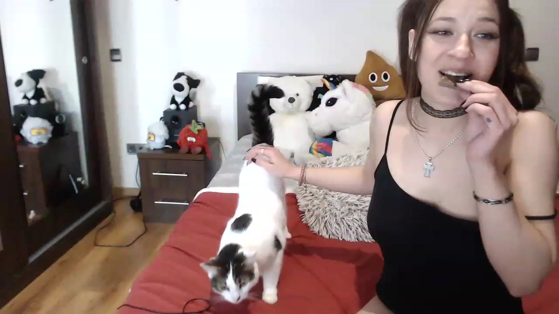 Gallery image thumbnail from Vanilla_Dream's myfreecams stream on, 02/02/2023, 03:31 image 13 of 20