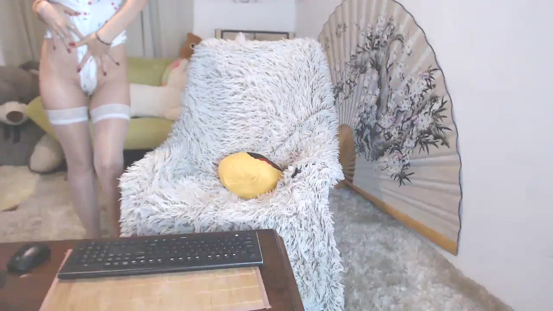 Gallery image thumbnail from Vanilla_Dream's myfreecams stream on, 09/20/2023, 24:18 image 7 of 20
