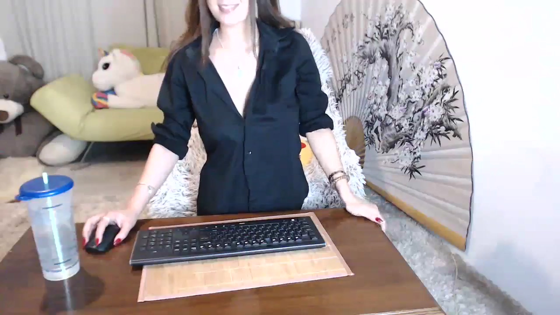 Gallery image thumbnail from Vanilla_Dream's myfreecams stream on, 09/25/2023, 01:45 image 9 of 20