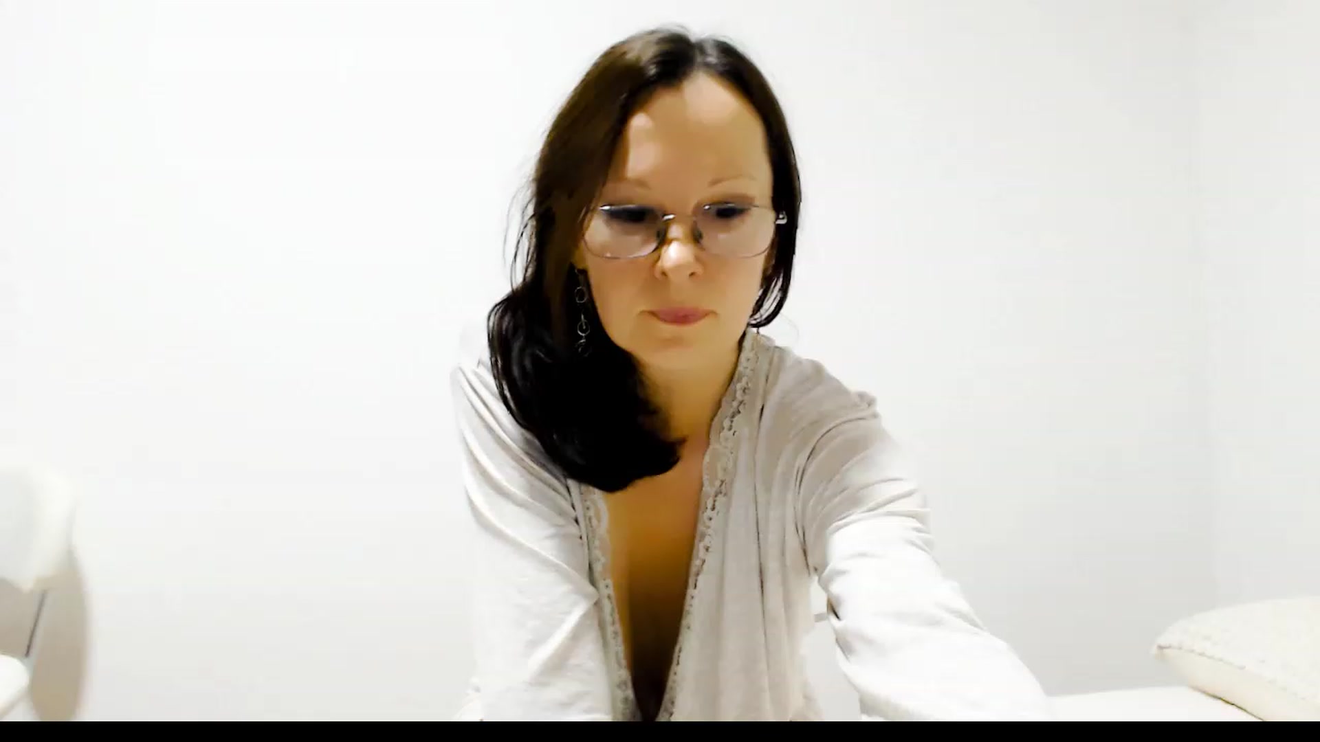 Gallery image thumbnail from Vanillawin's myfreecams stream on, 12/23/2023, 16:28 image 6 of 20