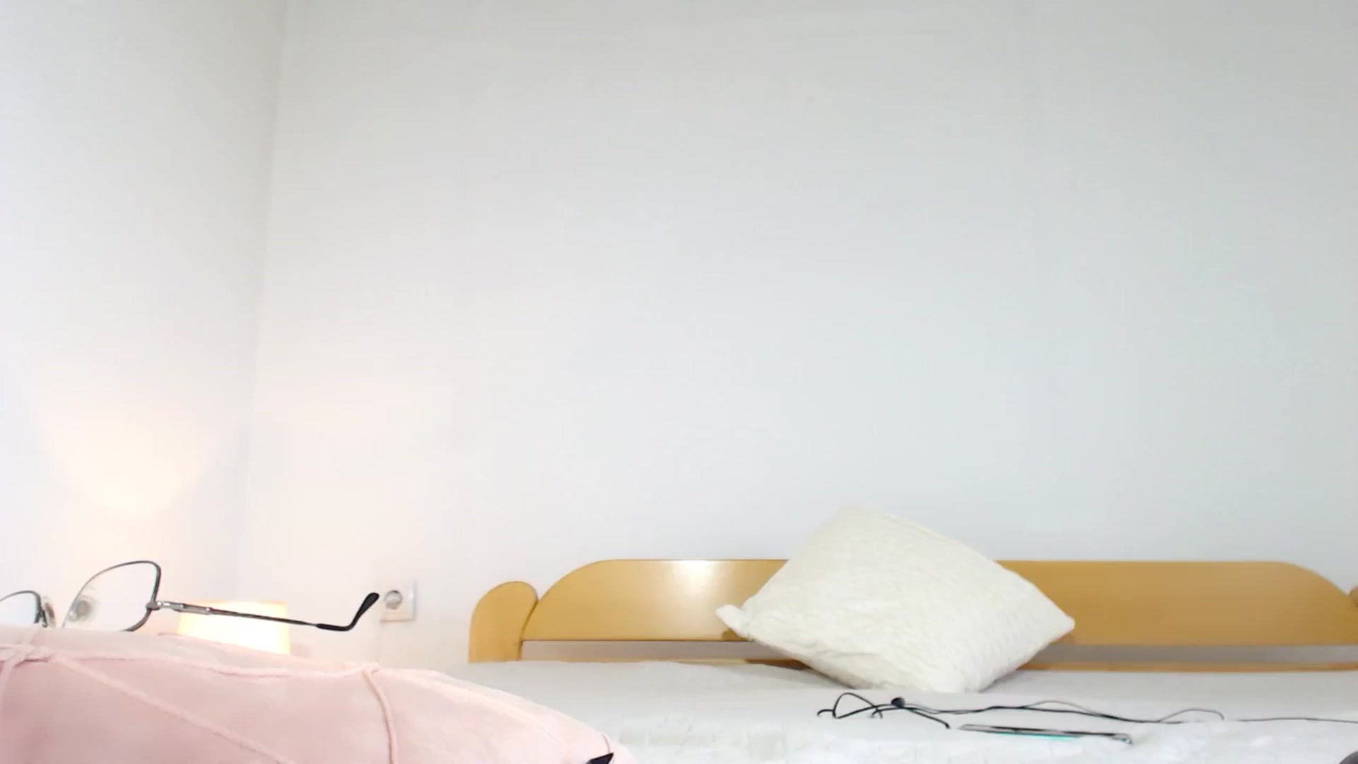Gallery image thumbnail from Vanillawin's myfreecams stream on, 05/19/2024, 15:50 image 12 of 20