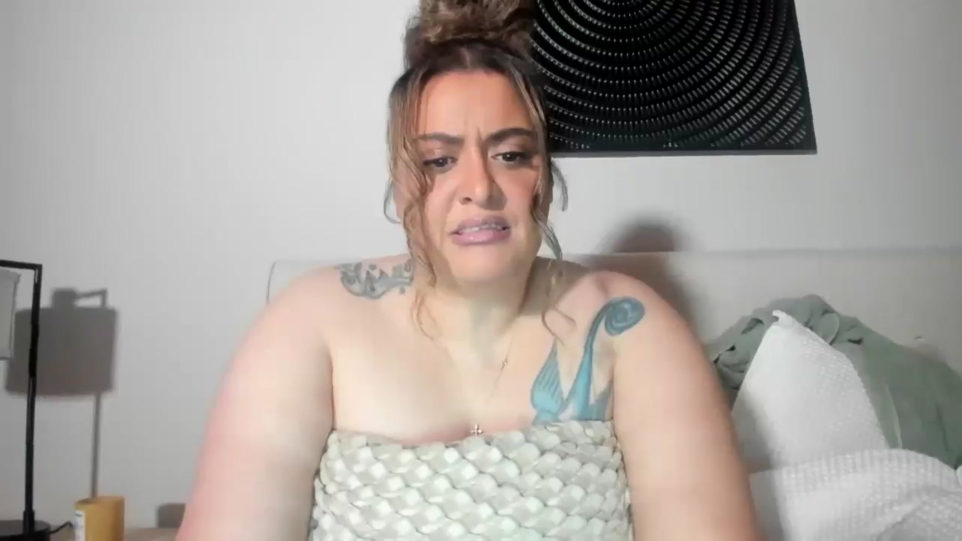 Gallery image thumbnail from VanityKaine's myfreecams stream on, 07/08/2025, 14:26 image 13 of 20
