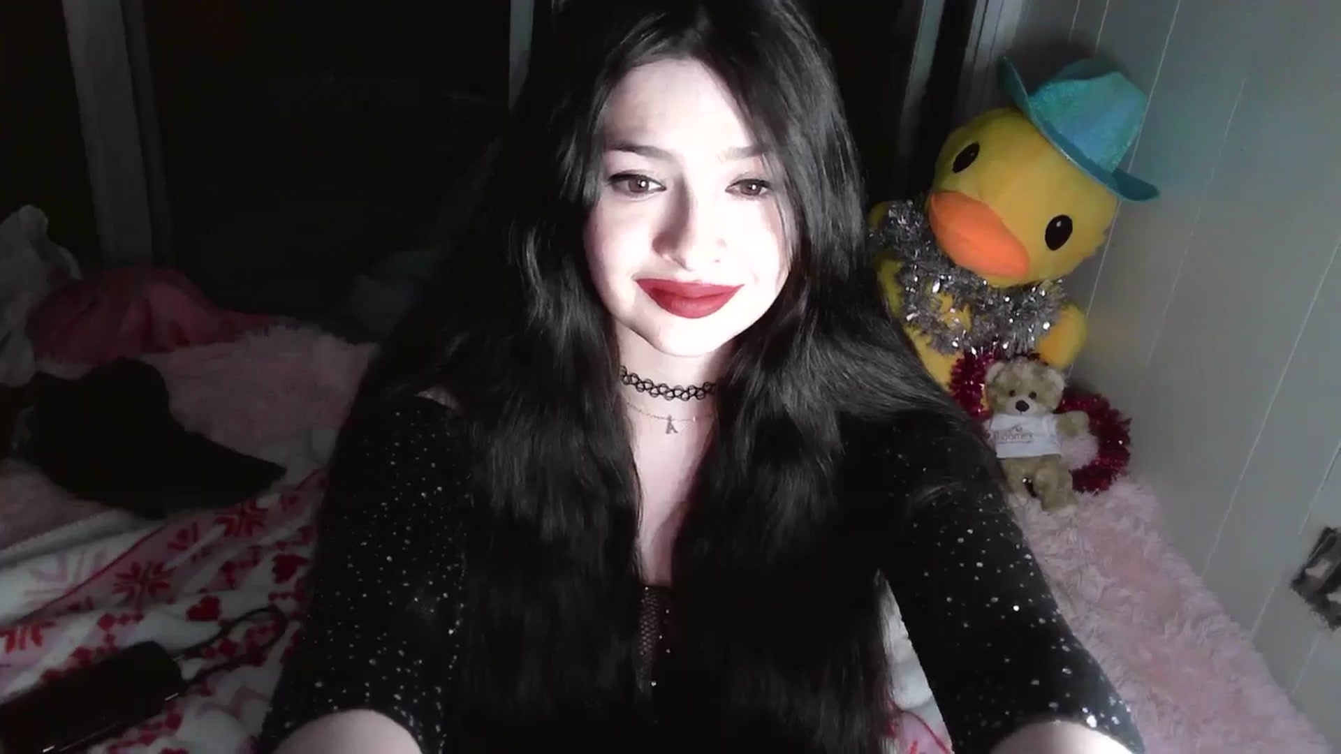 Gallery image thumbnail from VantaBee's myfreecams stream on, 02/21/2026, 06:20 image 6 of 20